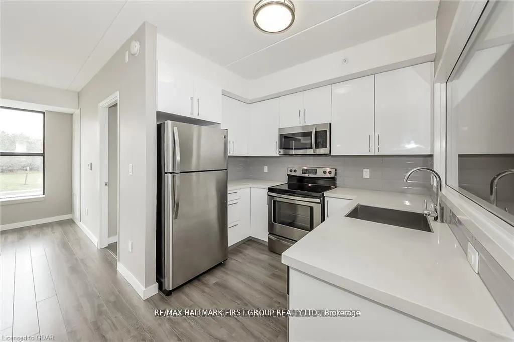 Photo 5 of Unit 124, 1291 Gordon Street, Guelph, Kortright West — HOMEH