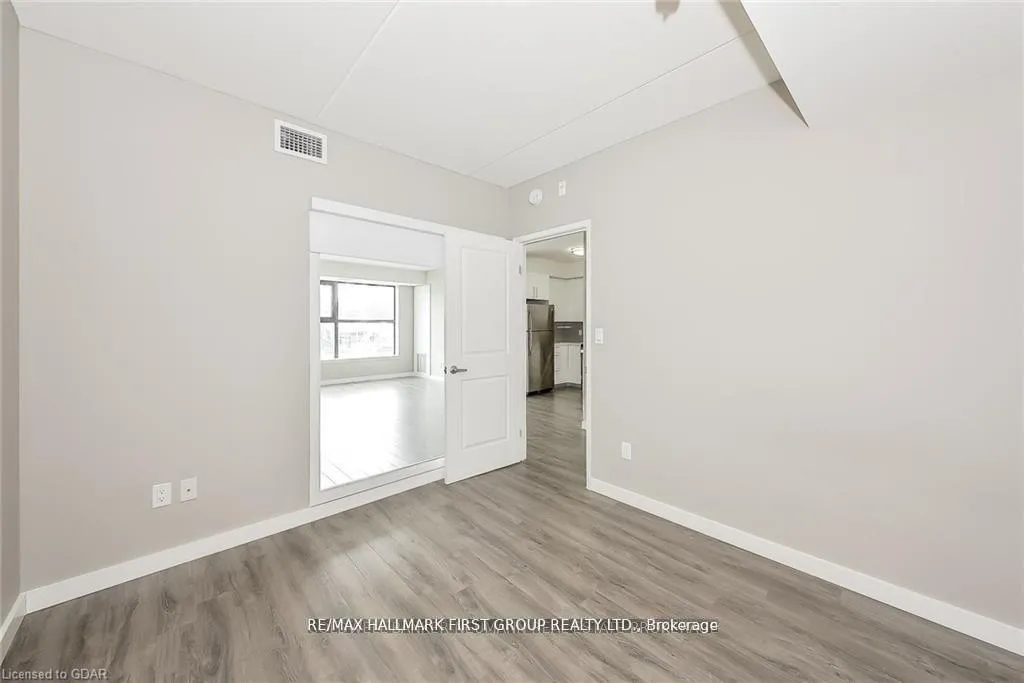 Photo 10 of Unit 124, 1291 Gordon Street, Guelph, Kortright West — HOMEH