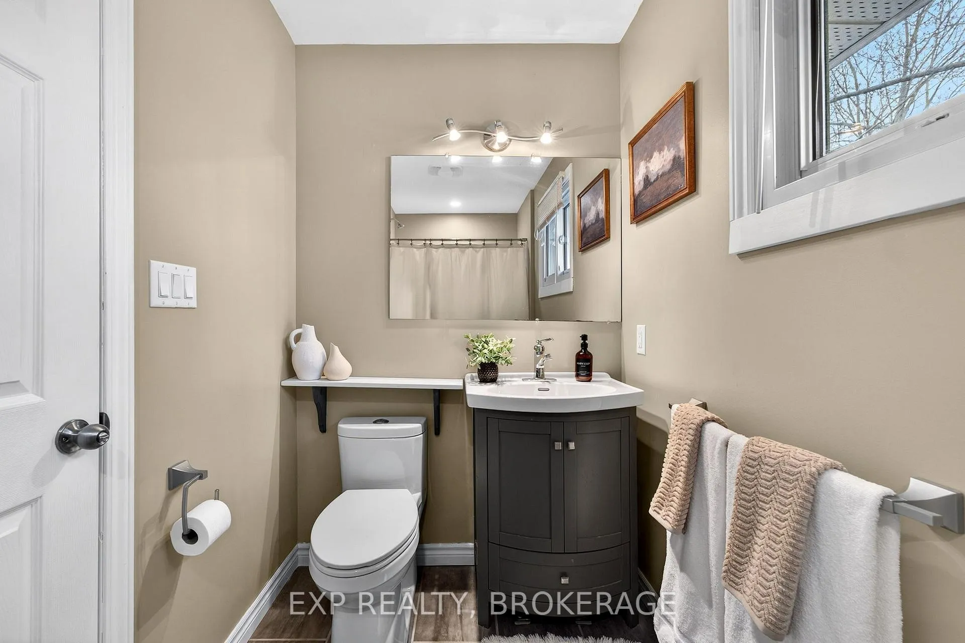 Photo 25 of 799 Hillside Drive, Kingston, South of Taylor-Kidd Blvd — HOMEH