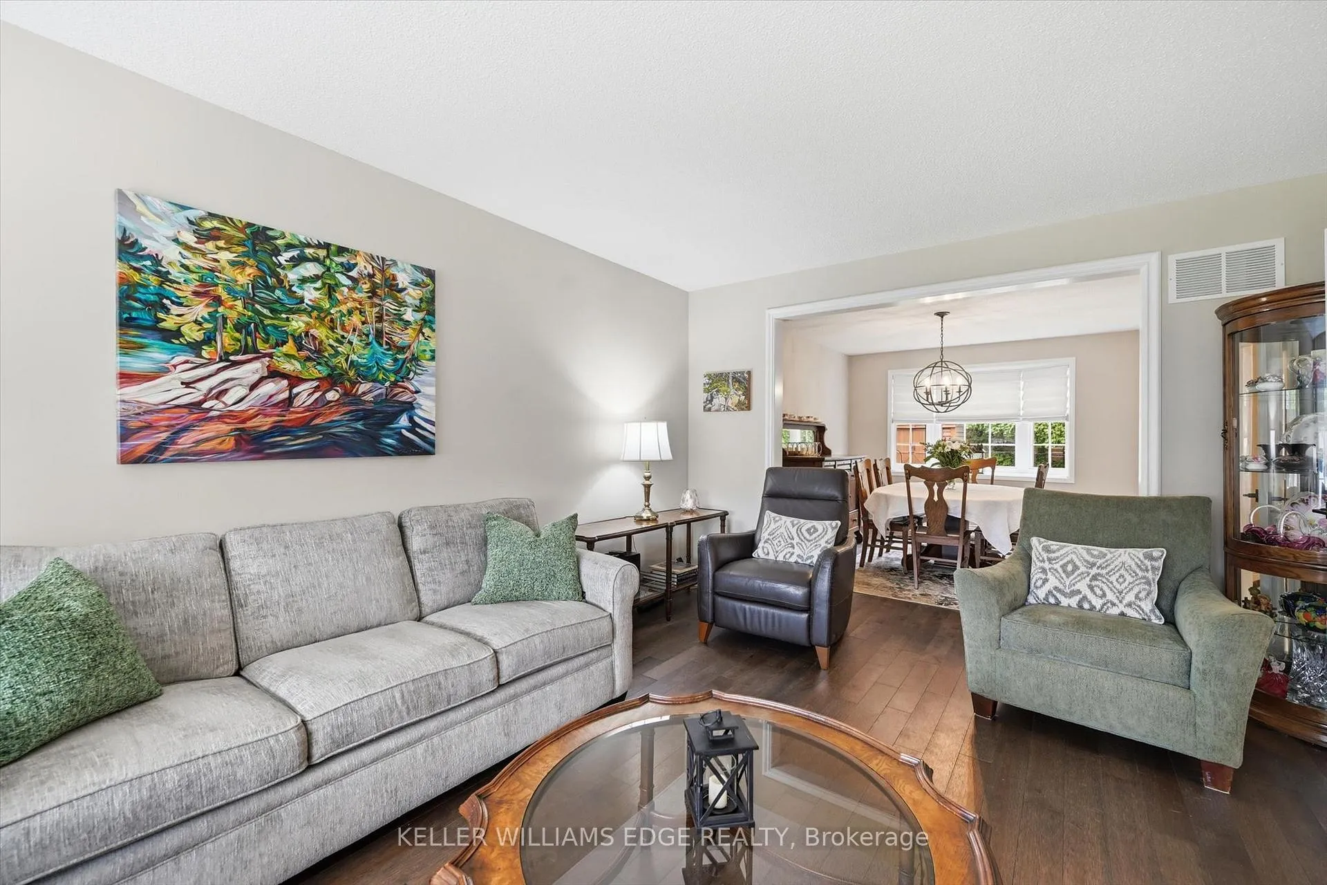 Photo 9 of 314 Lakeview Avenue, Burlington, Roseland — HOMEH