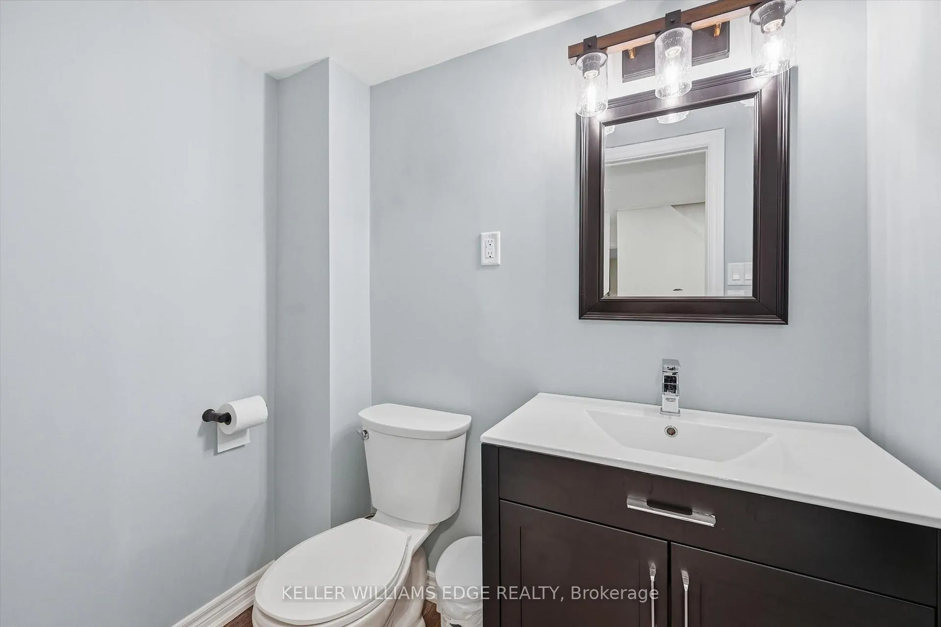 Photo 32 of 314 Lakeview Avenue, Burlington, Roseland — HOMEH