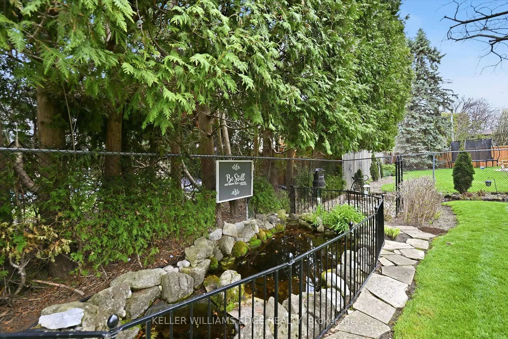 Photo 40 of 314 Lakeview Avenue, Burlington, Roseland — HOMEH