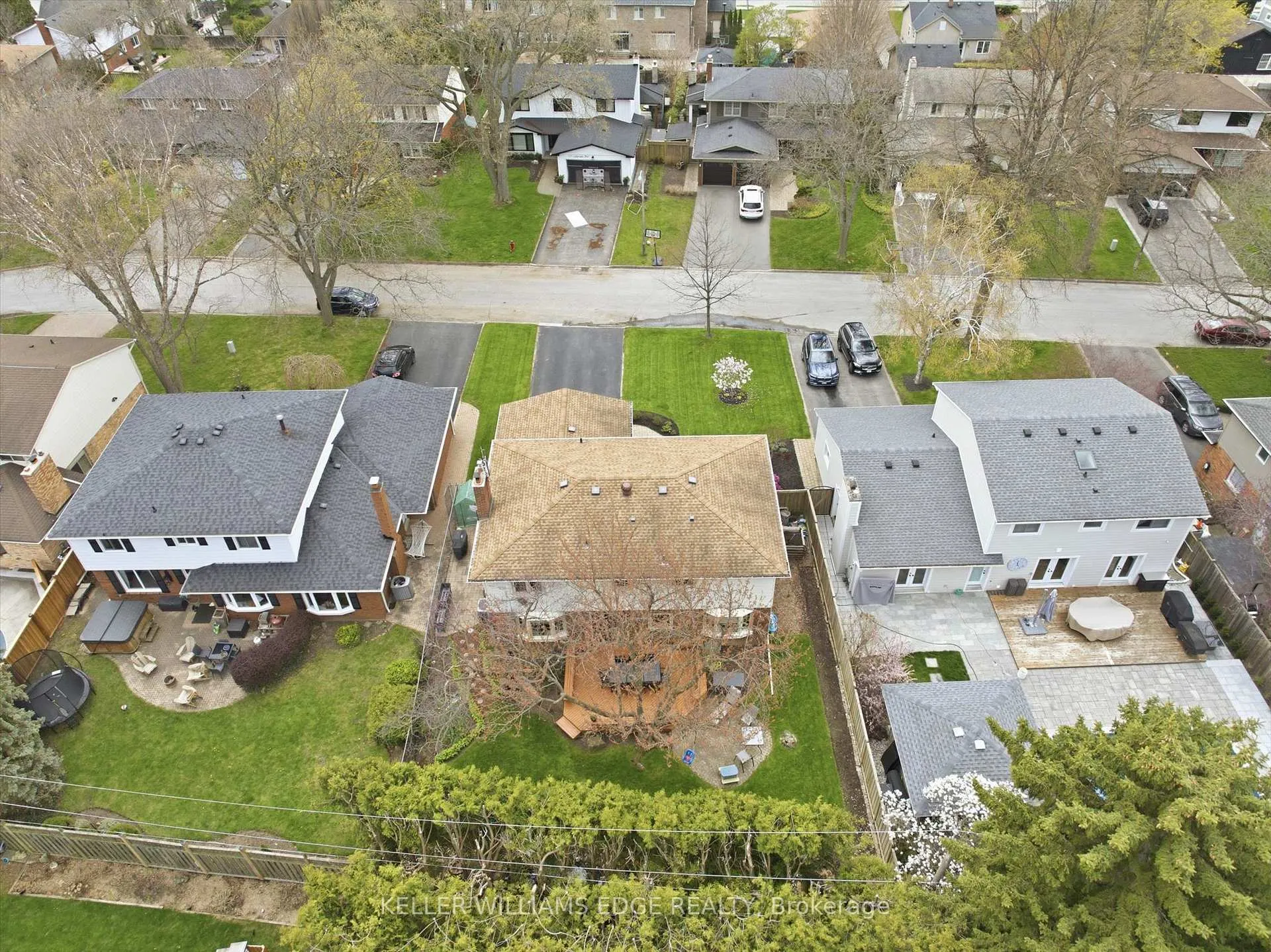 Photo 44 of 314 Lakeview Avenue, Burlington, Roseland — HOMEH