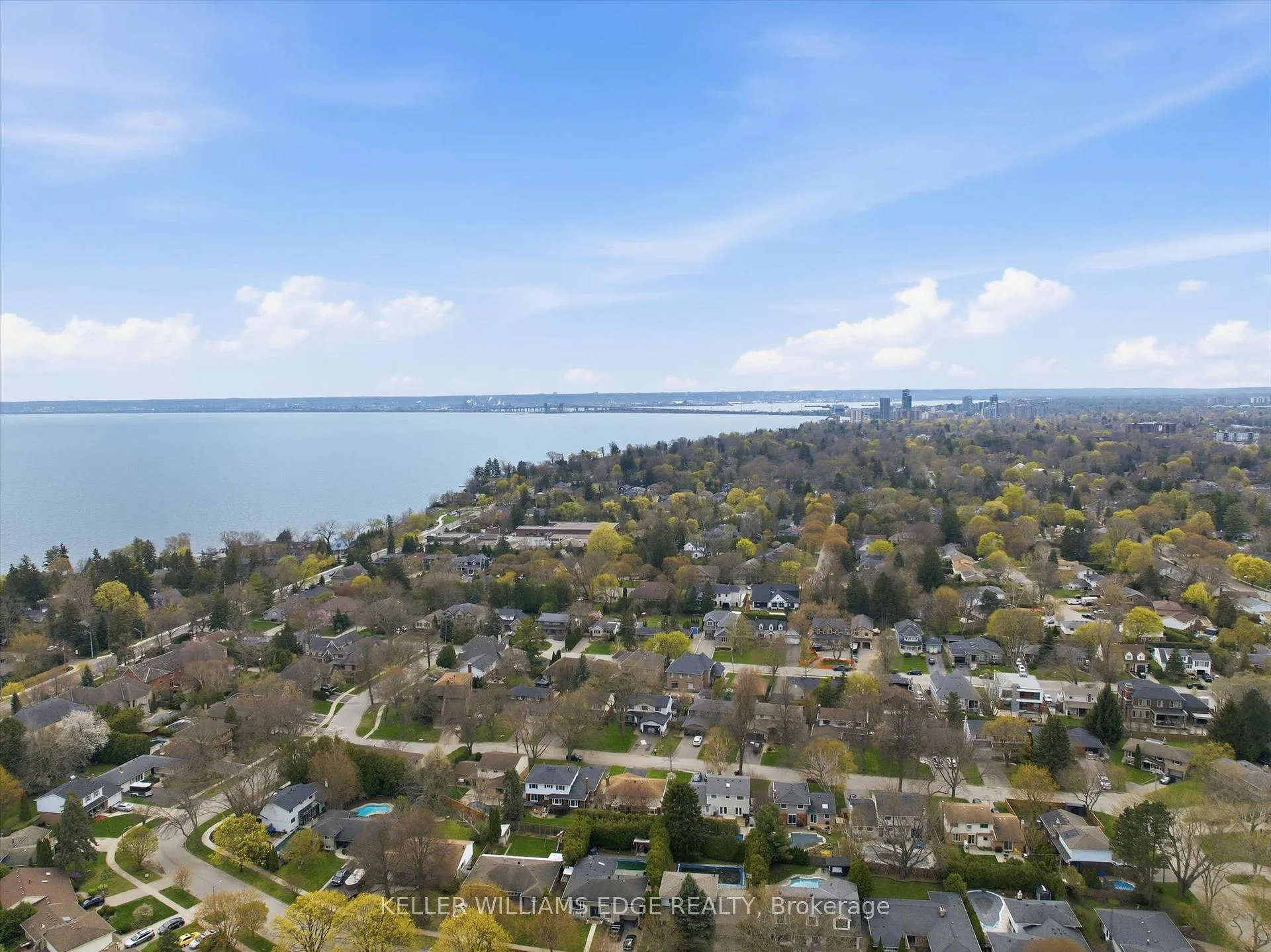 Photo 45 of 314 Lakeview Avenue, Burlington, Roseland — HOMEH