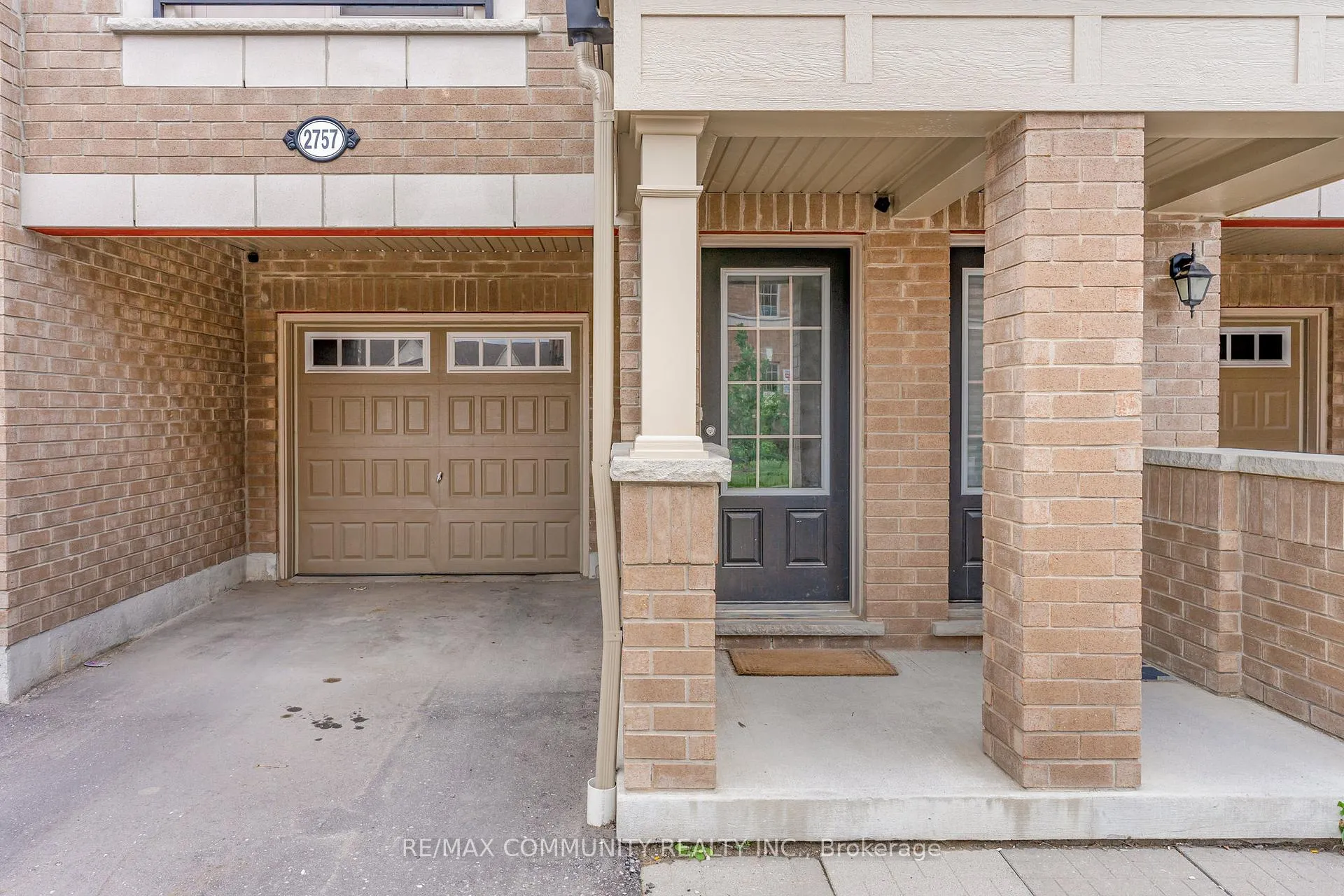 Photo 6 of Unit Room, 2757 Deputy Minister Path, Oshawa, Windfields — HOMEH