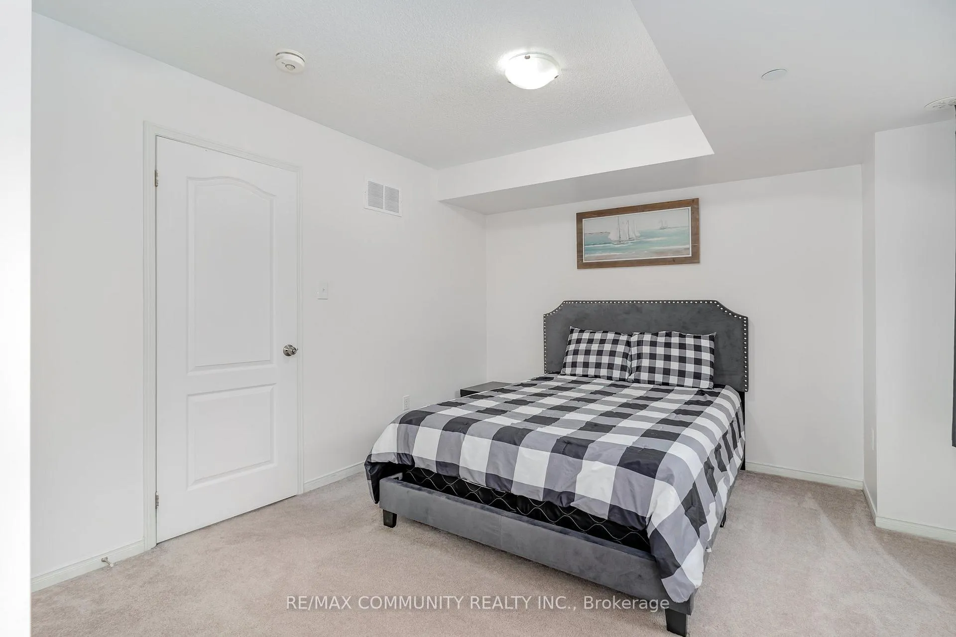 Photo 19 of Unit Room, 2757 Deputy Minister Path, Oshawa, Windfields — HOMEH