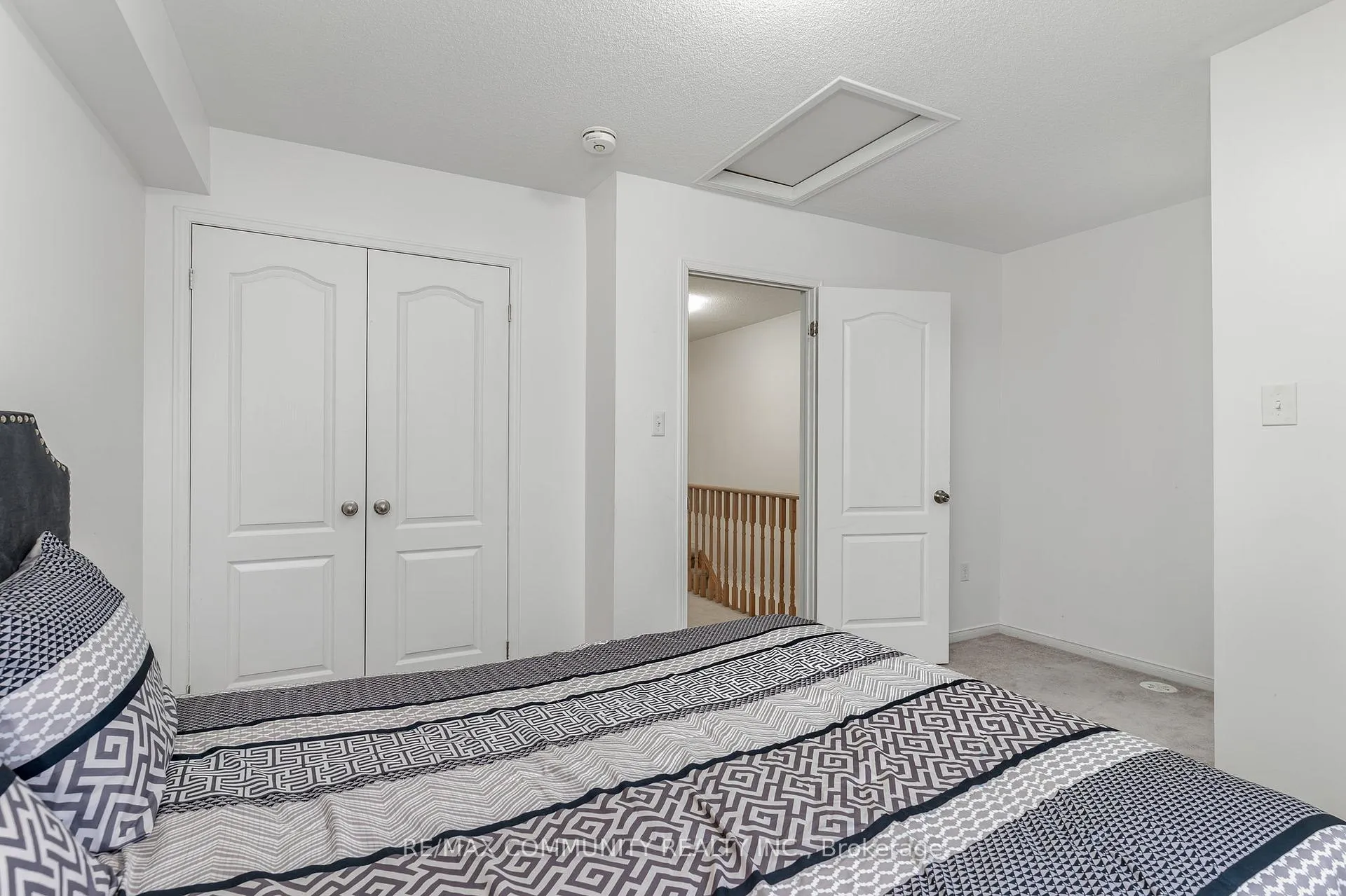 Photo 30 of Unit Room, 2757 Deputy Minister Path, Oshawa, Windfields — HOMEH