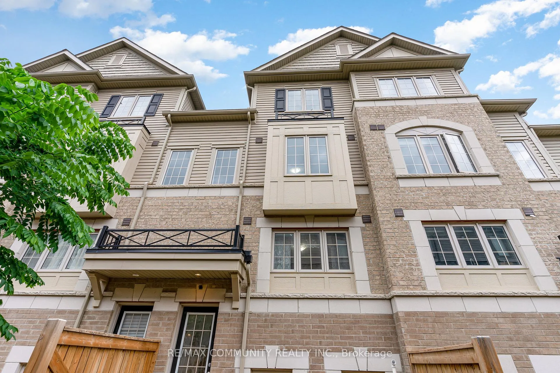 Photo 37 of Unit Room, 2757 Deputy Minister Path, Oshawa, Windfields — HOMEH