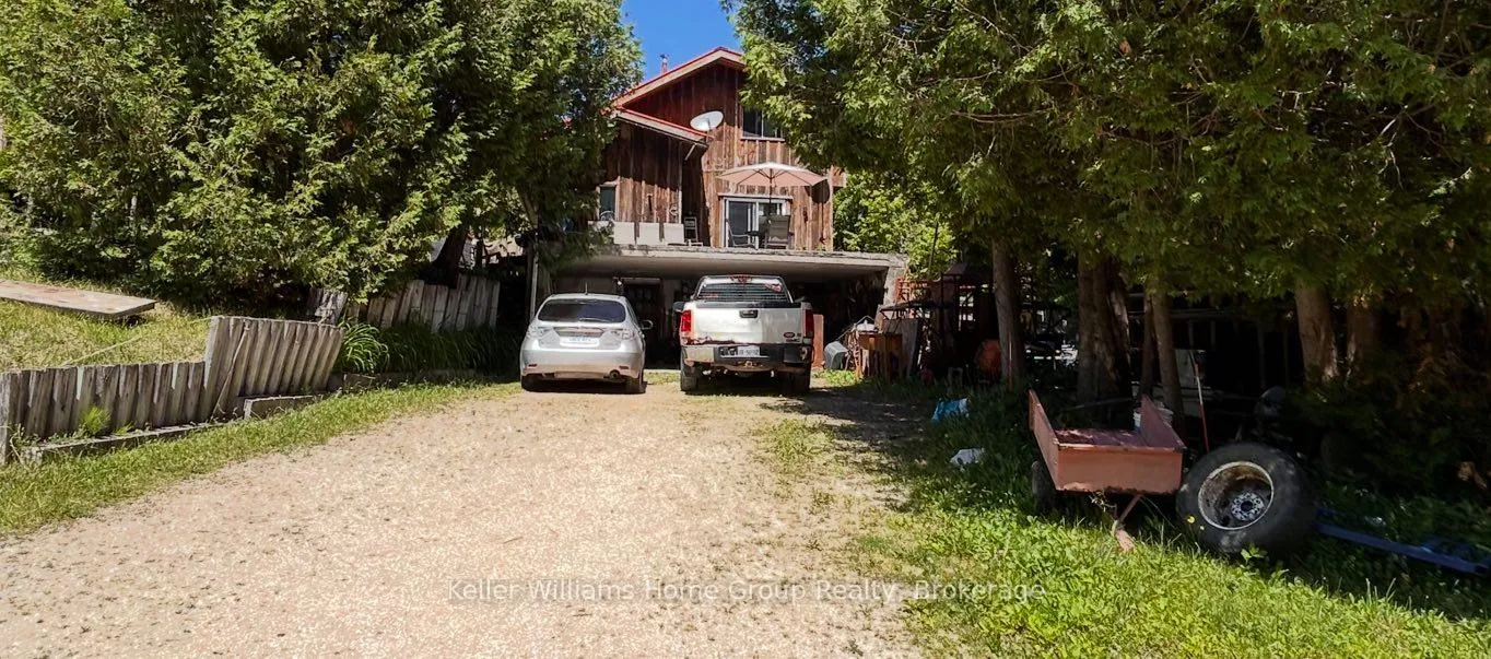 Photo 2 of 135431 9th Line, Grey Highlands — HOMEH