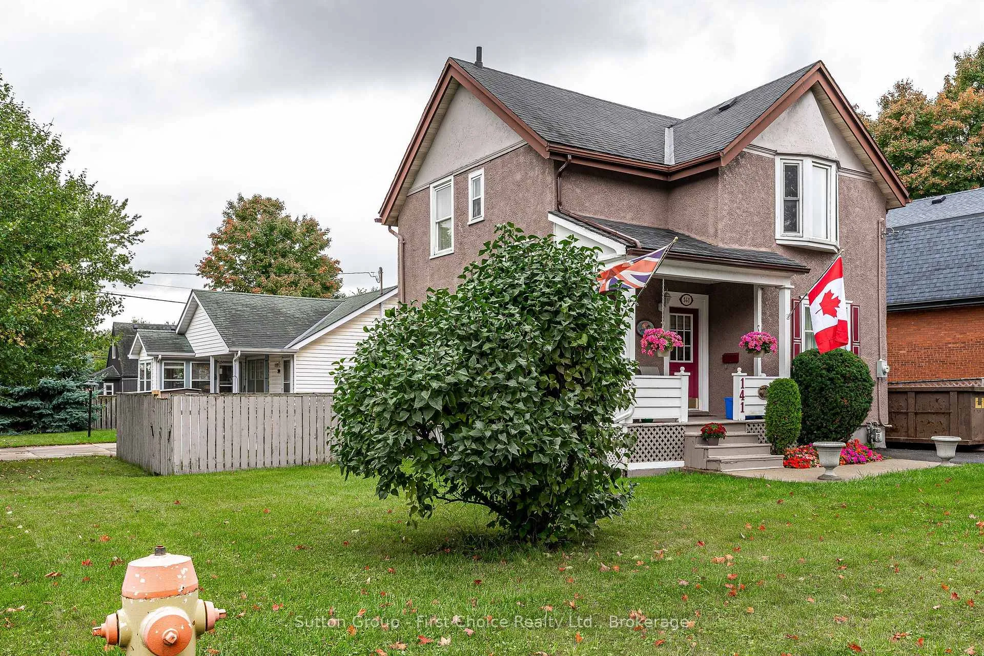 Photo 2 of 141 Perth Street, Stratford — HOMEH