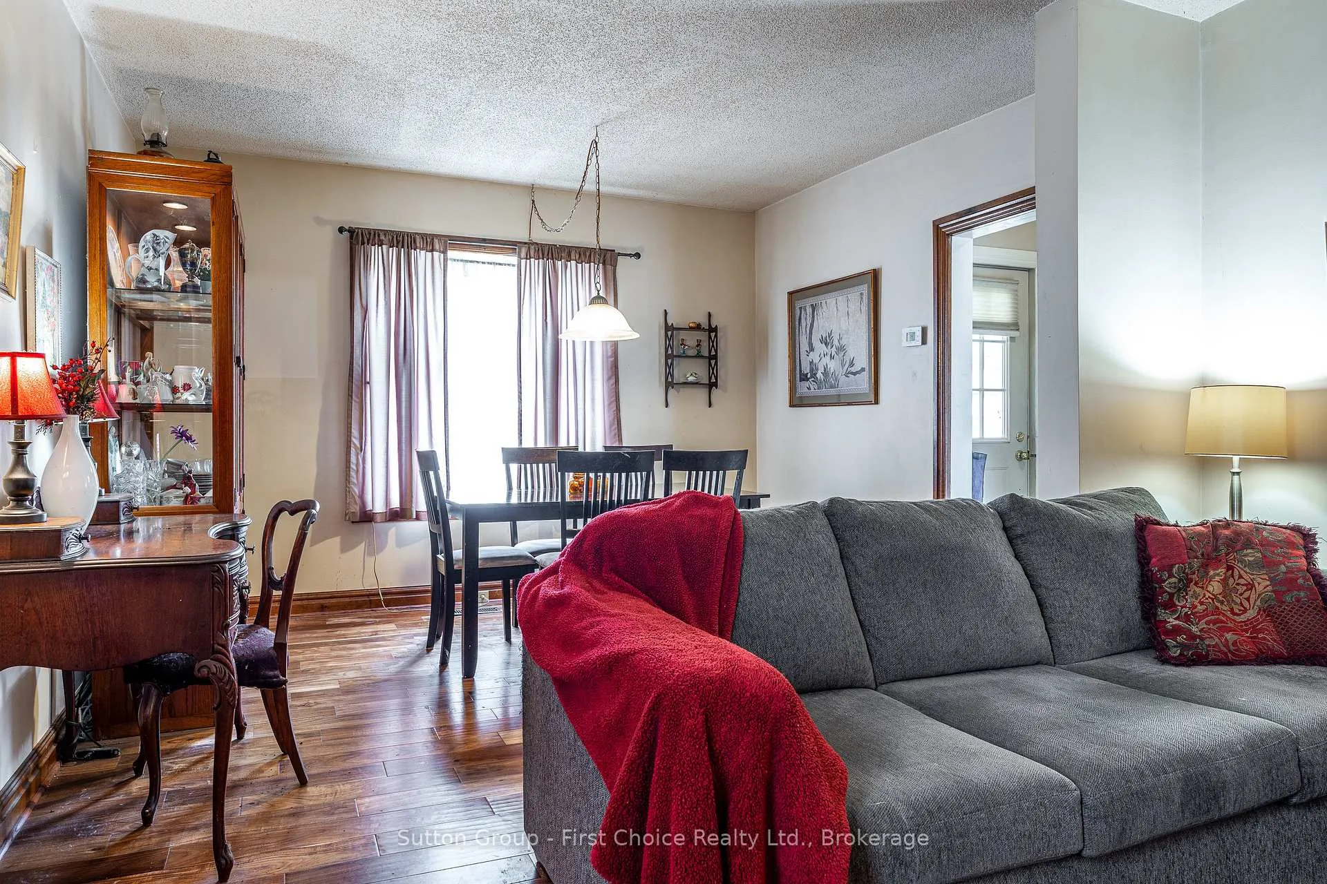 Photo 14 of 141 Perth Street, Stratford — HOMEH