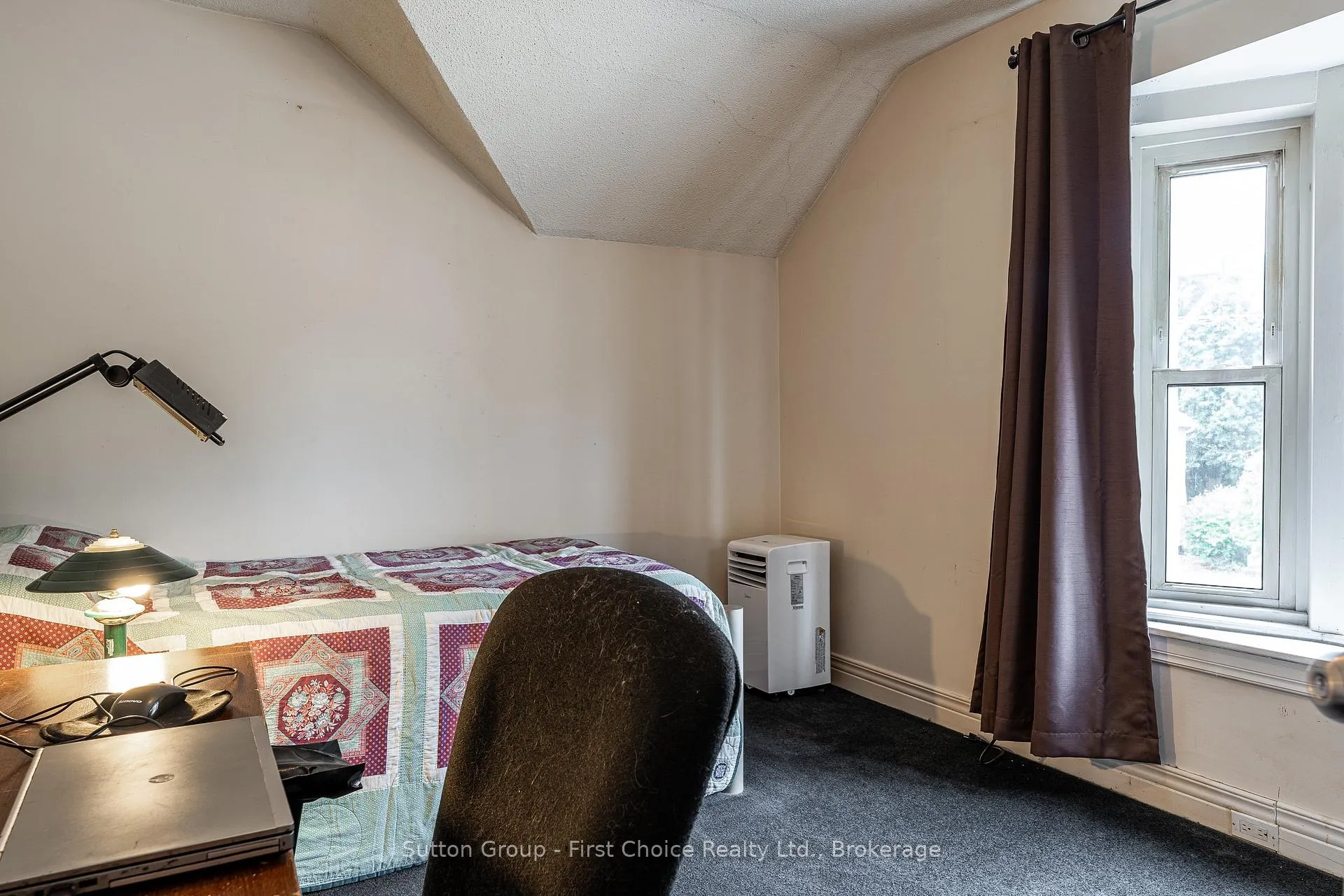 Photo 24 of 141 Perth Street, Stratford — HOMEH