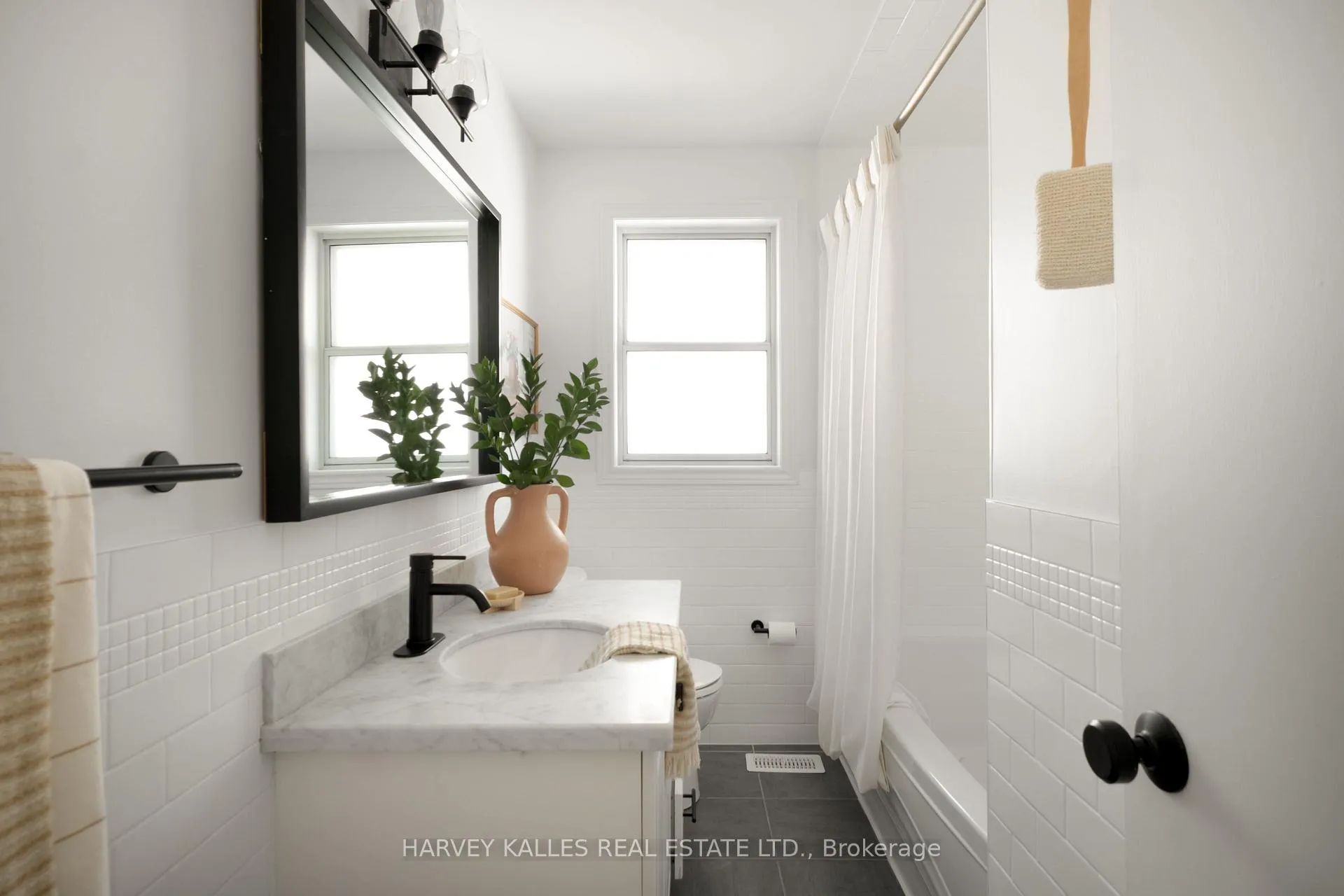 Photo 16 of 354 Highfield Road, Toronto, Greenwood-Coxwell — HOMEH