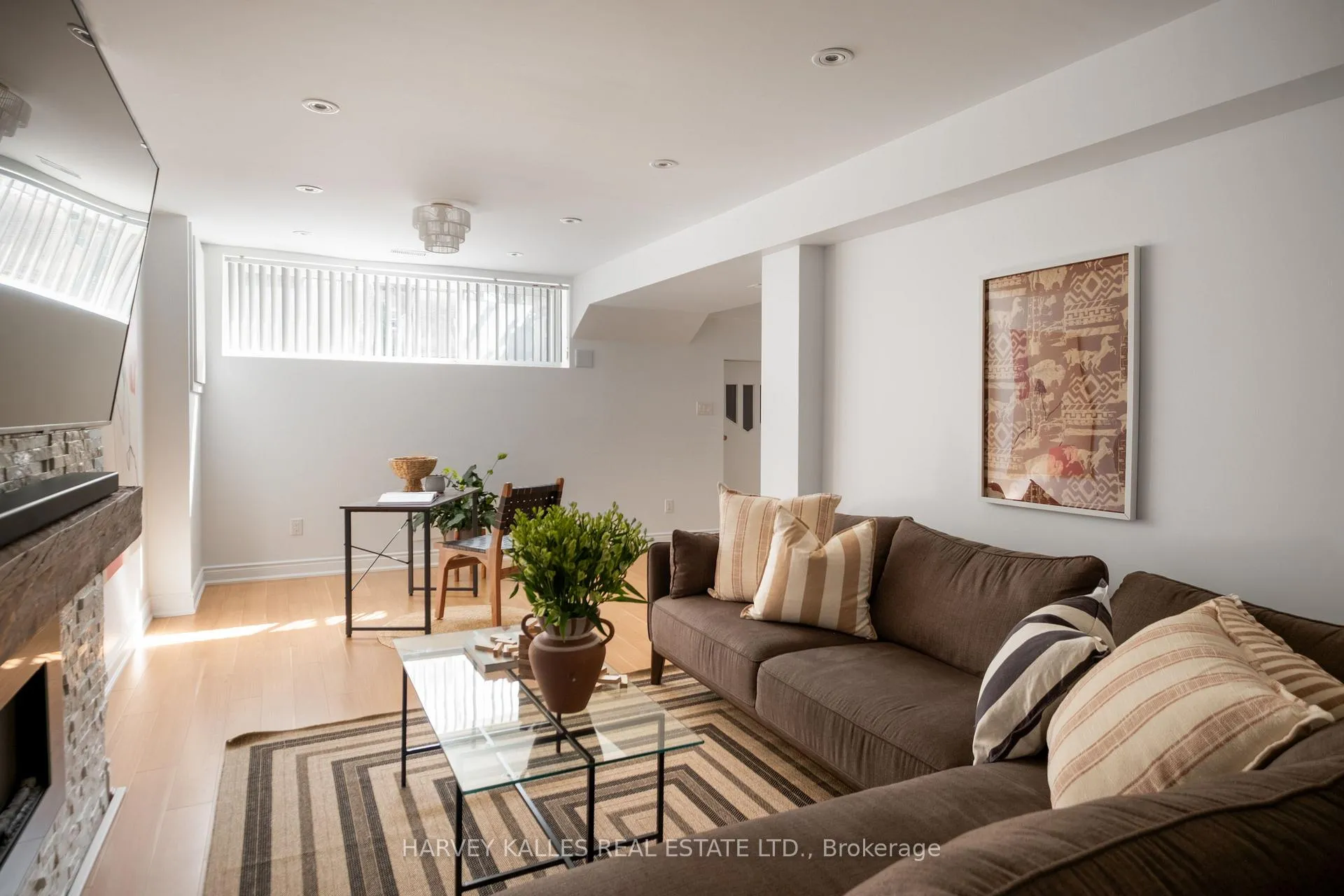 Photo 36 of 354 Highfield Road, Toronto, Greenwood-Coxwell — HOMEH