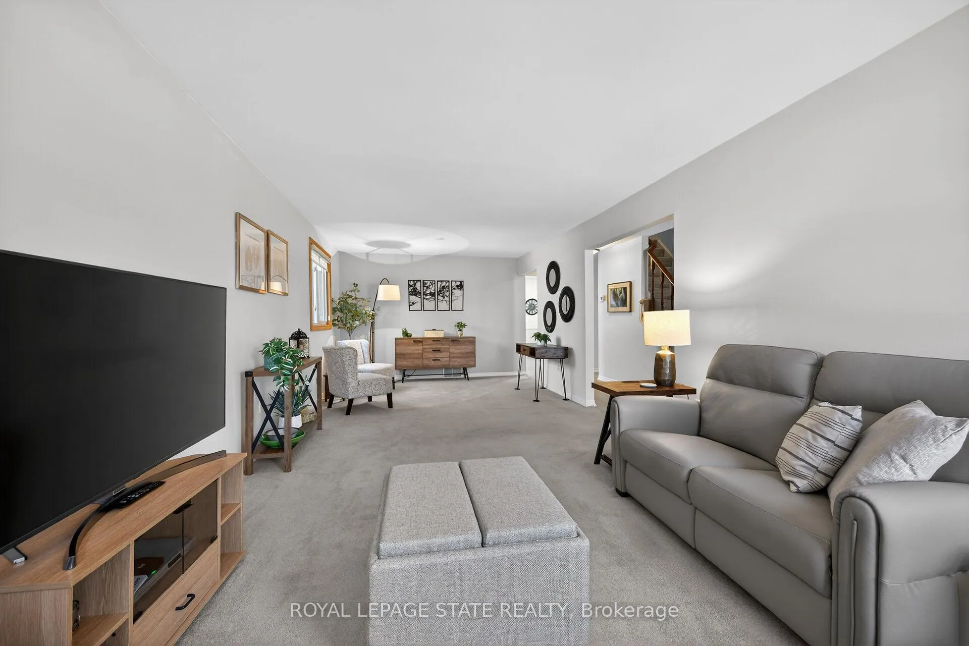 Photo 9 of 621 Tomahawk Crescent, Hamilton, Ancaster — HOMEH
