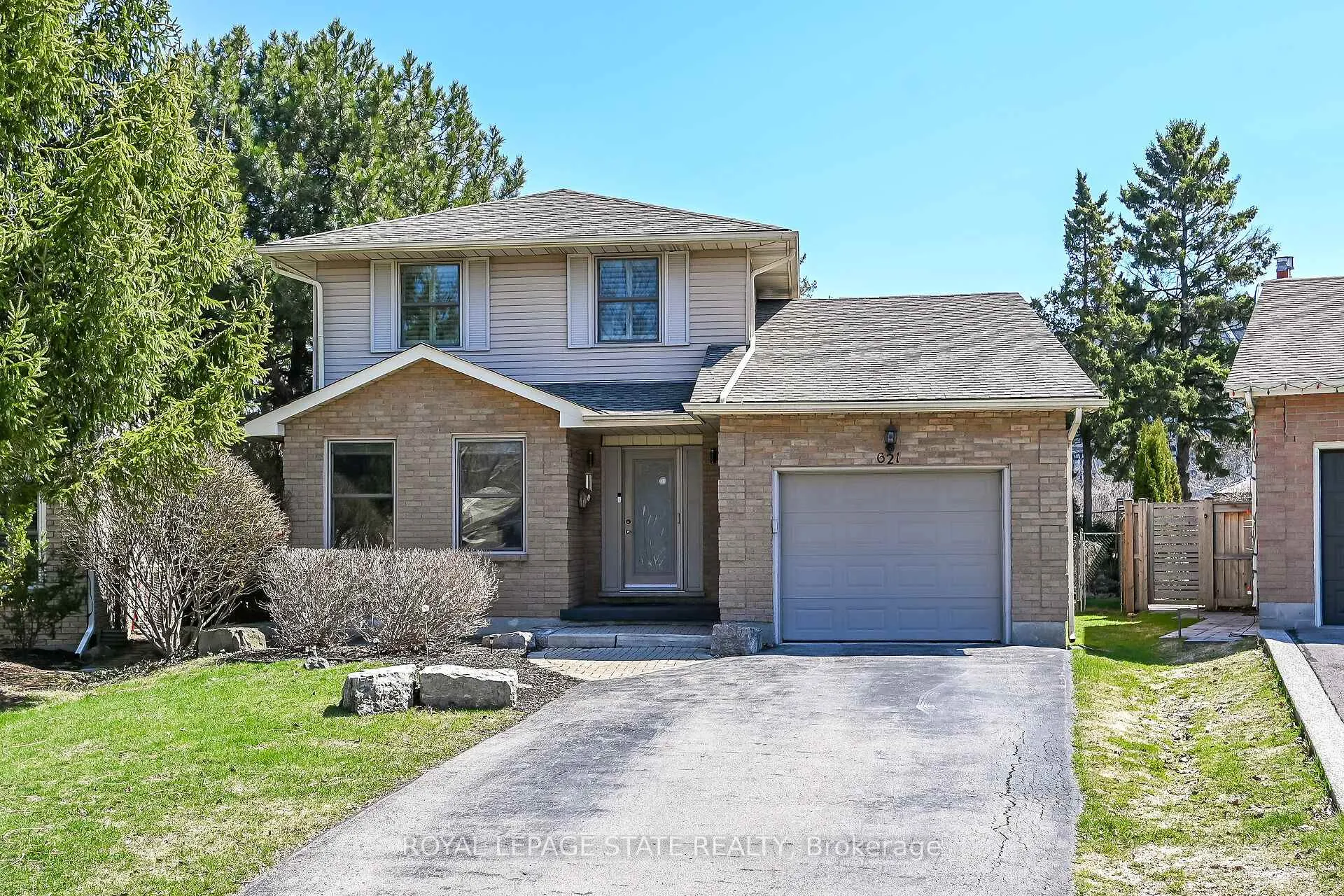 Photo 35 of 621 Tomahawk Crescent, Hamilton, Ancaster — HOMEH