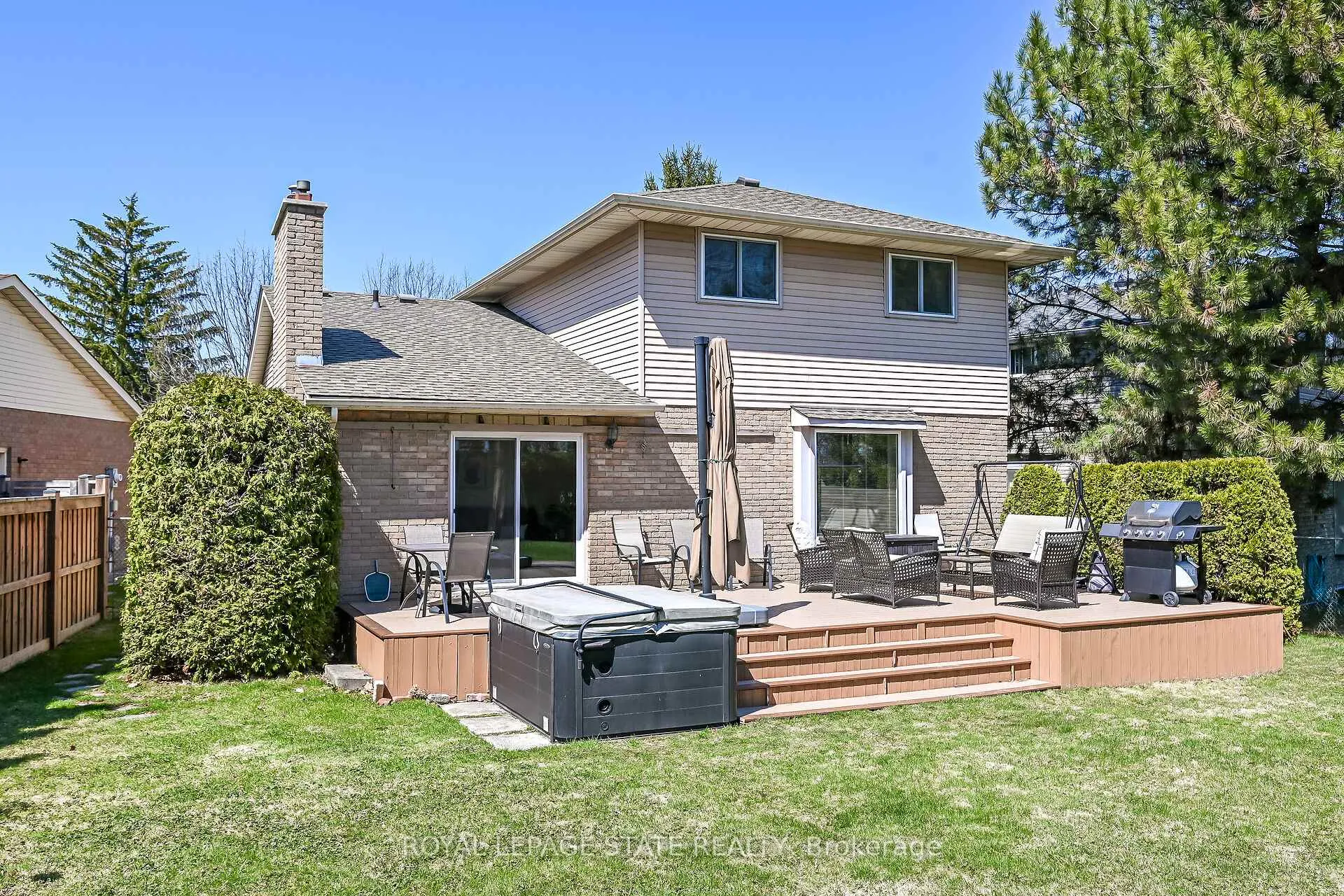 Photo 37 of 621 Tomahawk Crescent, Hamilton, Ancaster — HOMEH