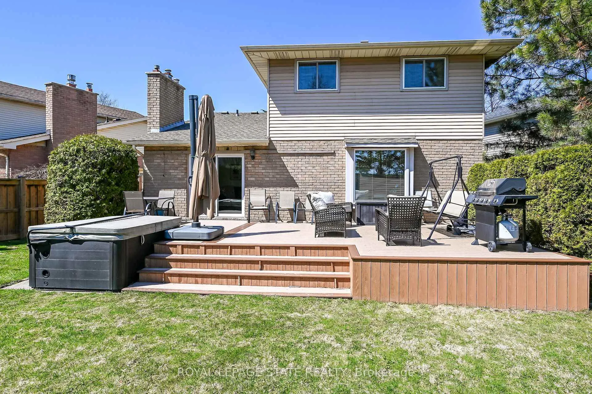 Photo 44 of 621 Tomahawk Crescent, Hamilton, Ancaster — HOMEH