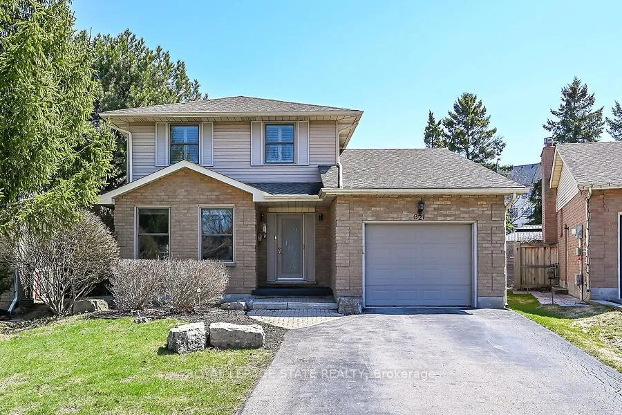 Photo 1 of 621 Tomahawk Crescent, Hamilton, Ancaster — HOMEH