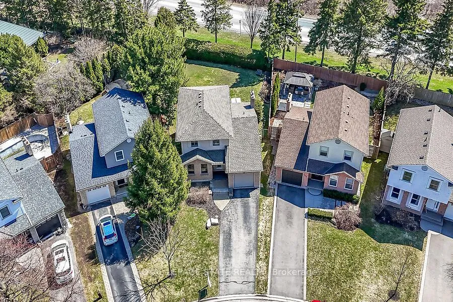 Photo 46 of 621 Tomahawk Crescent, Hamilton, Ancaster — HOMEH