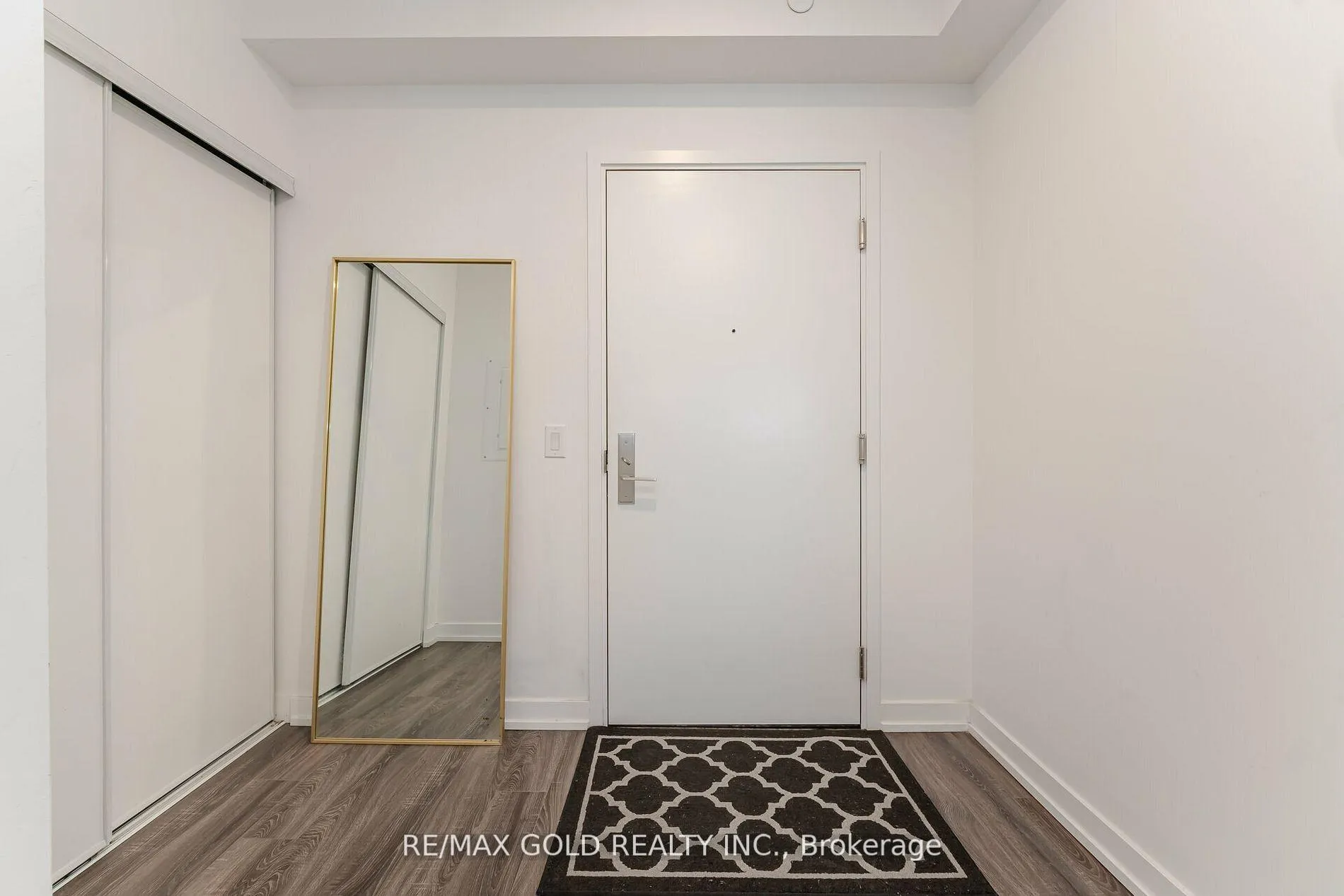 Photo 5 of Unit 2506, 20 Edward Street, Toronto, Bay Street Corridor — HOMEH