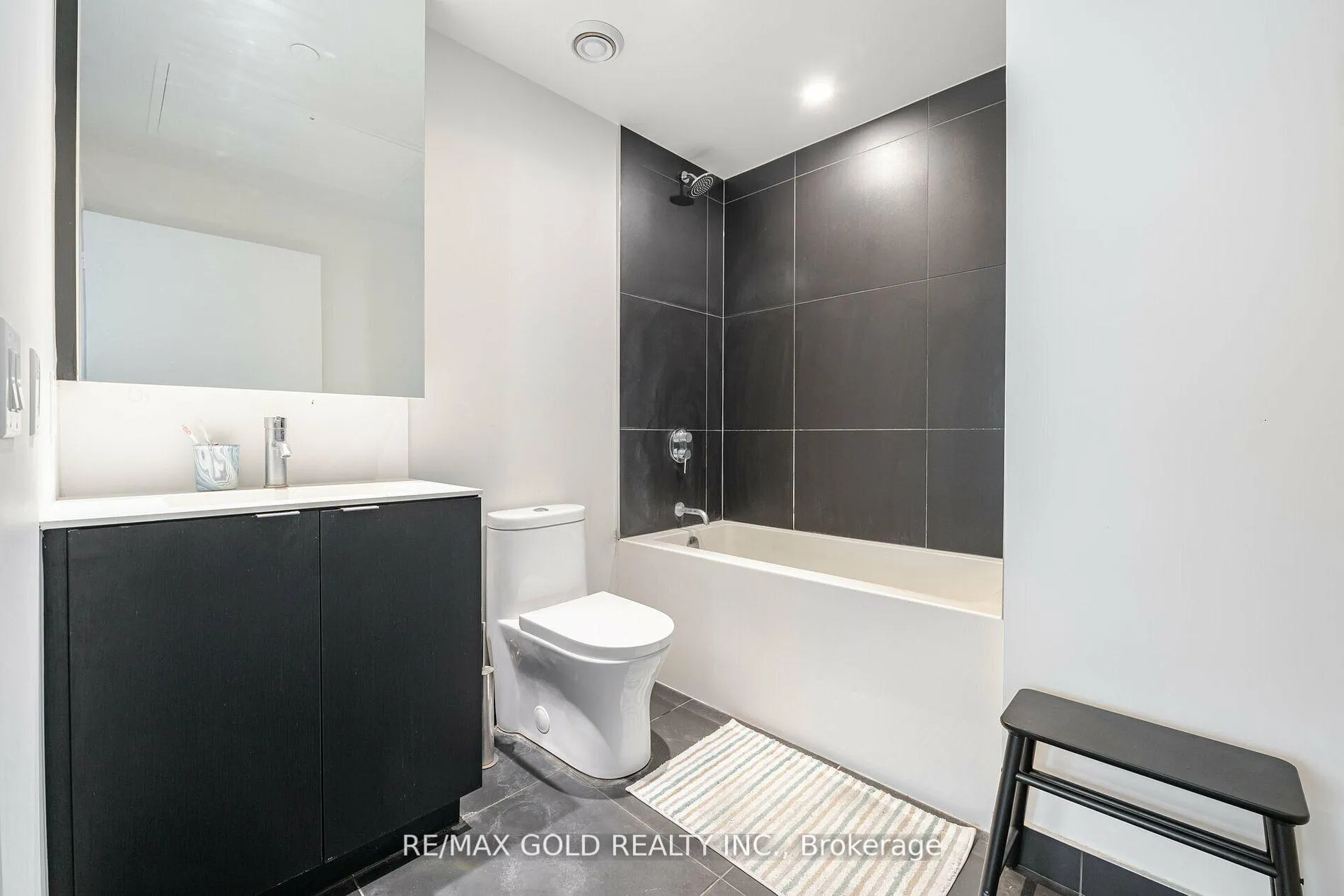 Photo 15 of Unit 2506, 20 Edward Street, Toronto, Bay Street Corridor — HOMEH