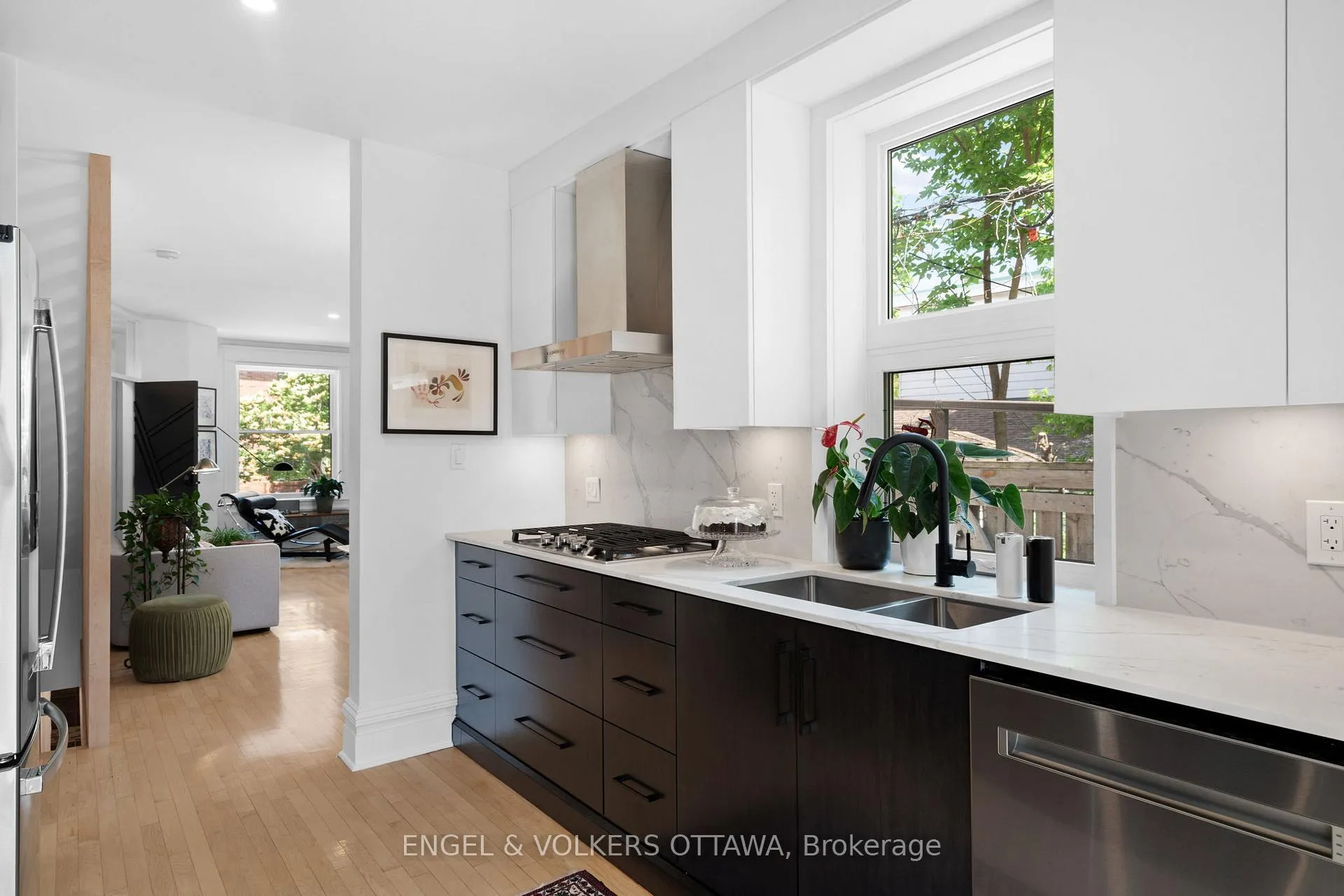 Photo 15 of 244 Flora Street, Ottawa, Ottawa Centre — HOMEH