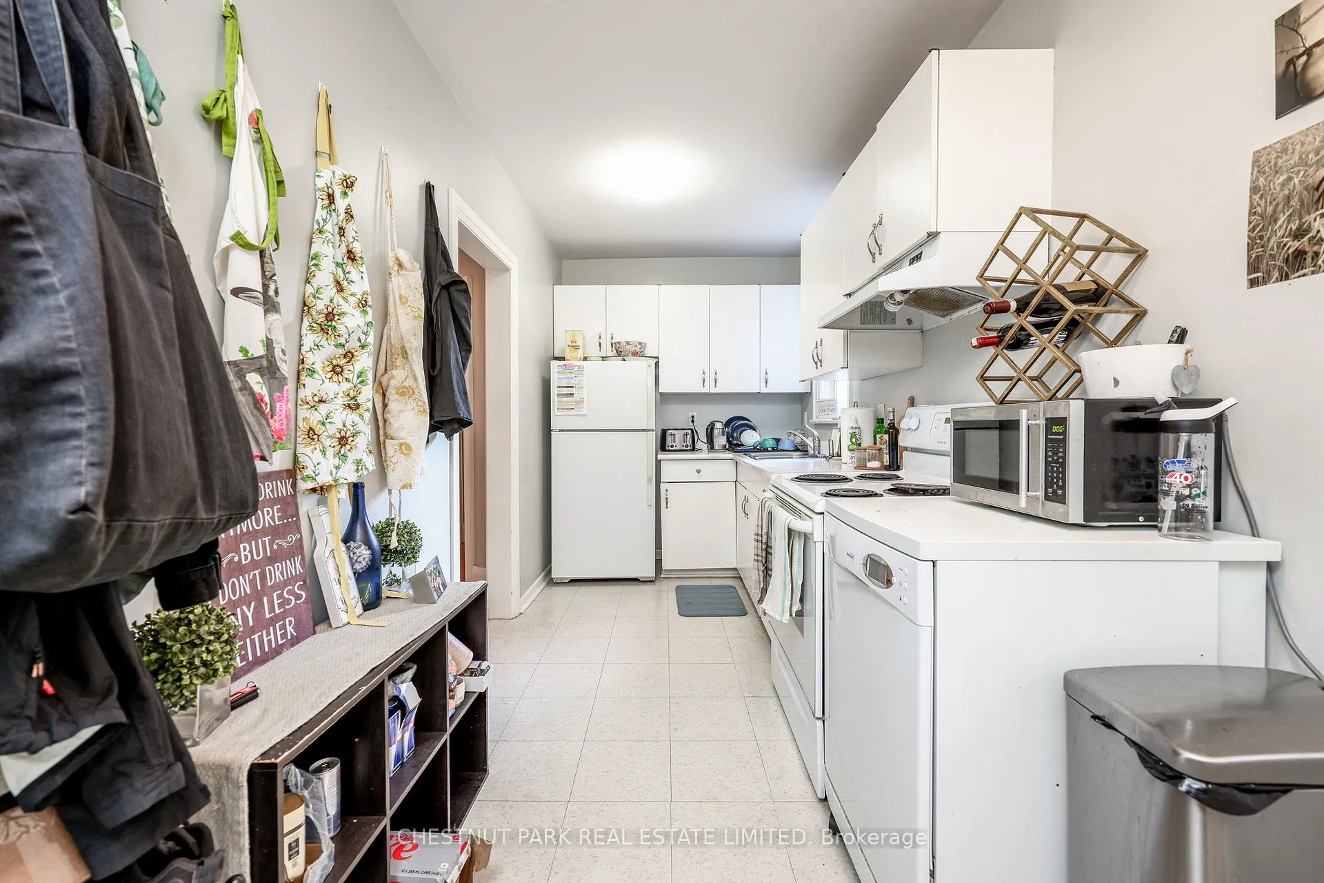 Photo 8 of 191 Castlefield Avenue, Toronto, Yonge-Eglinton — HOMEH