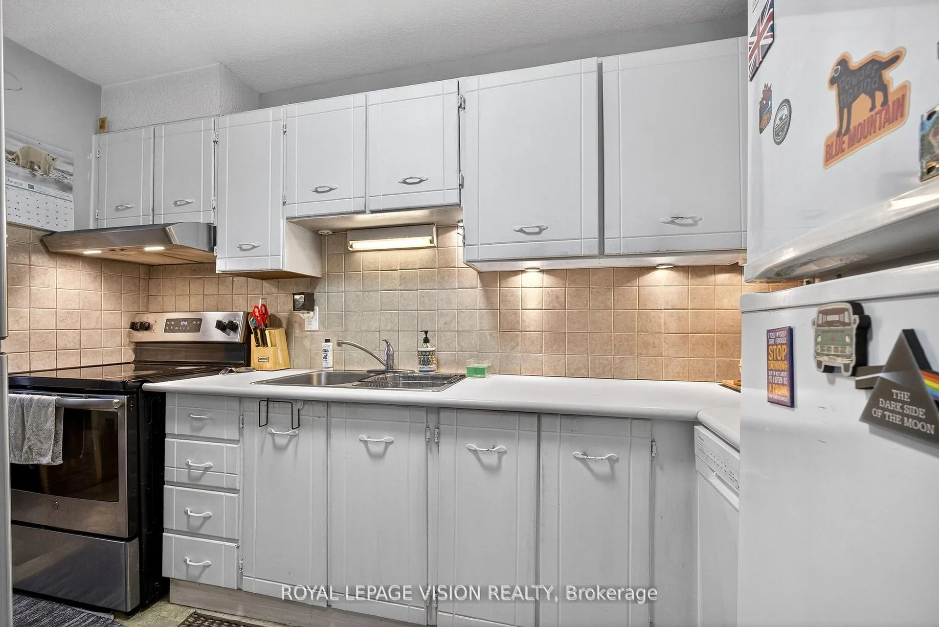 Photo 13 of Unit 1002, 81 Millside Drive, Milton, Old Milton — HOMEH