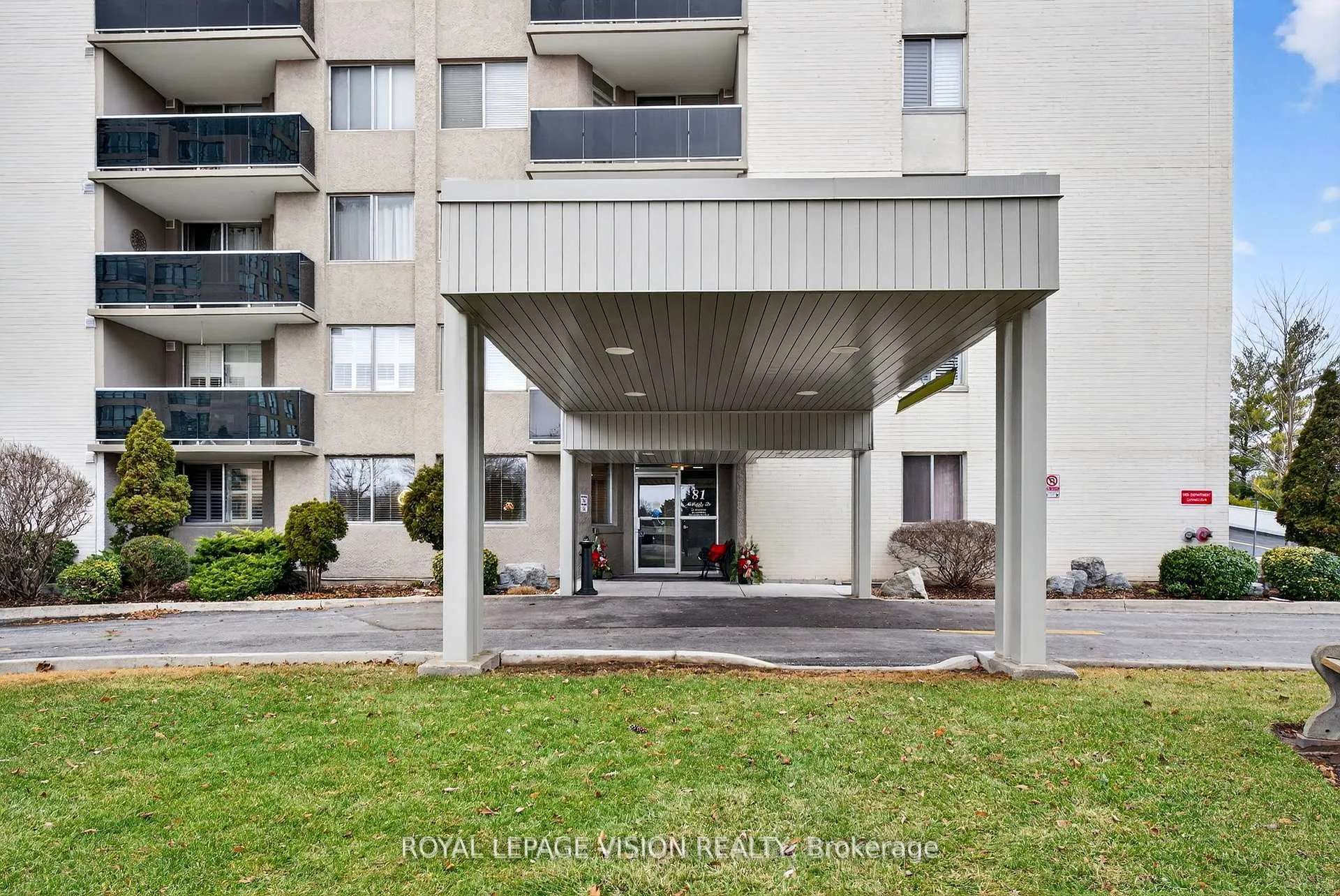Photo 31 of Unit 1002, 81 Millside Drive, Milton, Old Milton — HOMEH