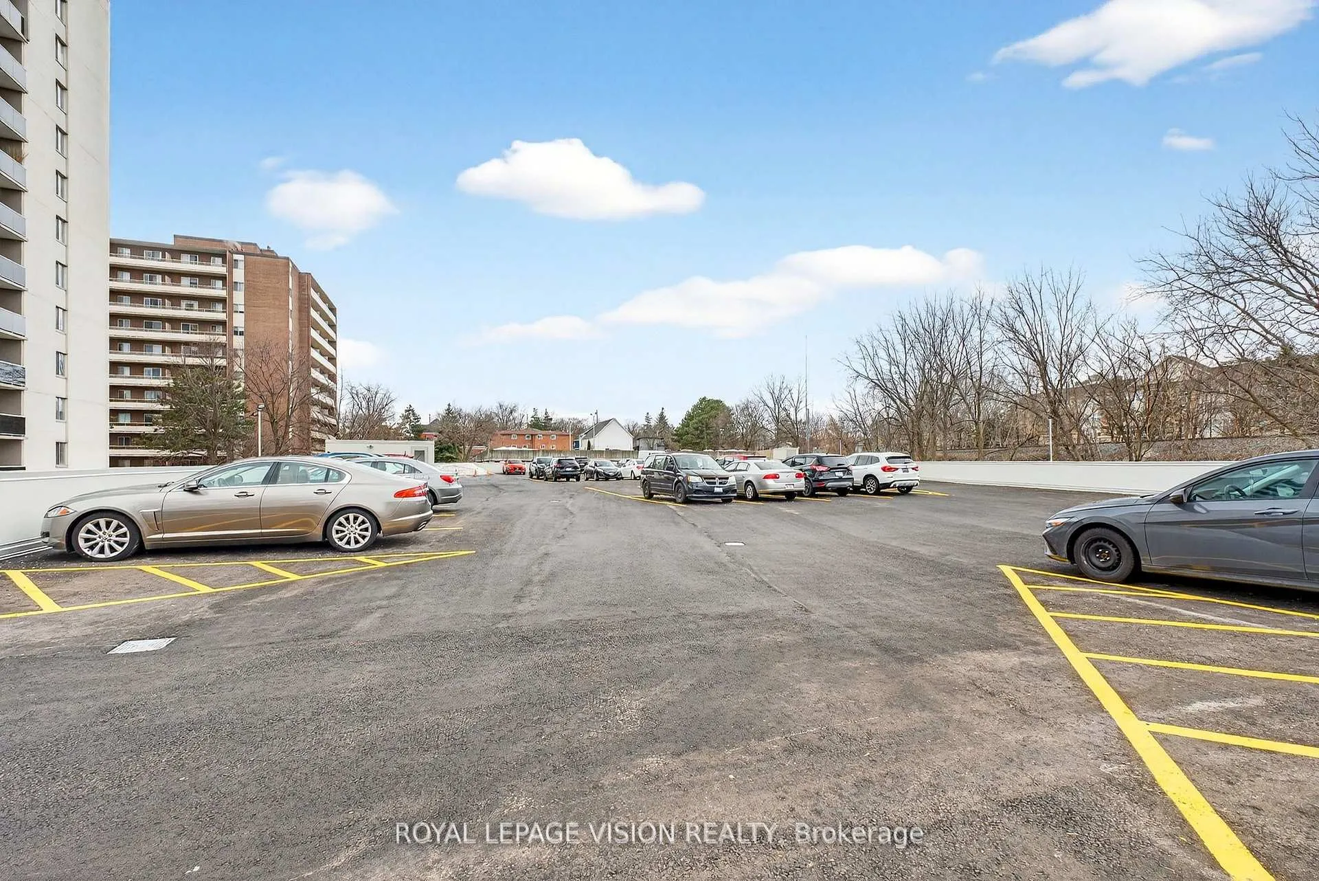 Photo 43 of Unit 1002, 81 Millside Drive, Milton, Old Milton — HOMEH