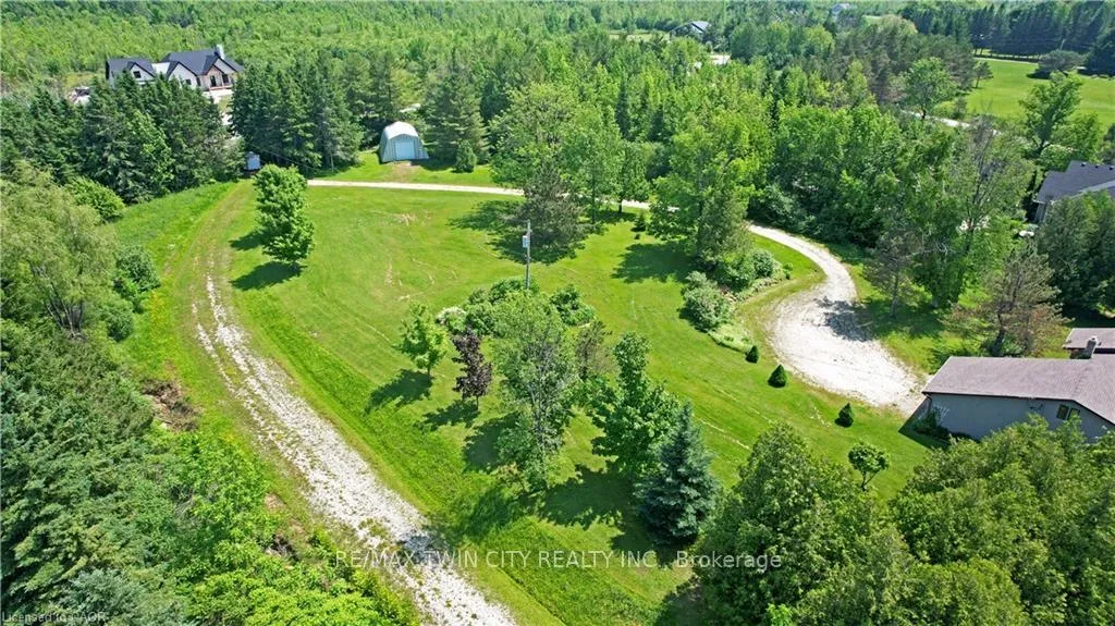Photo 2 of 350320 Concession Road, Meaford — HOMEH