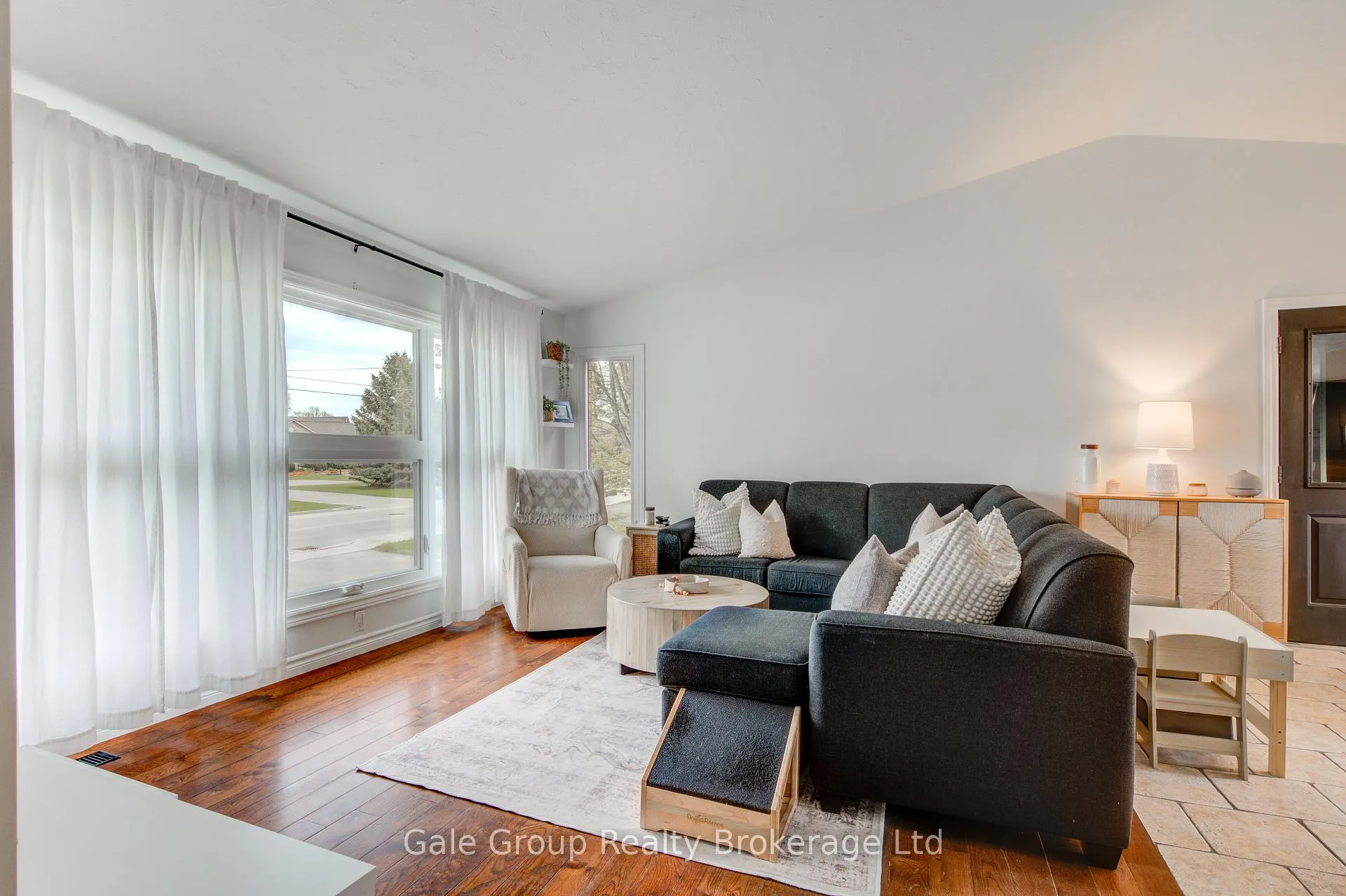 Photo 16 of 222 Caverly Road S, Aylmer — HOMEH