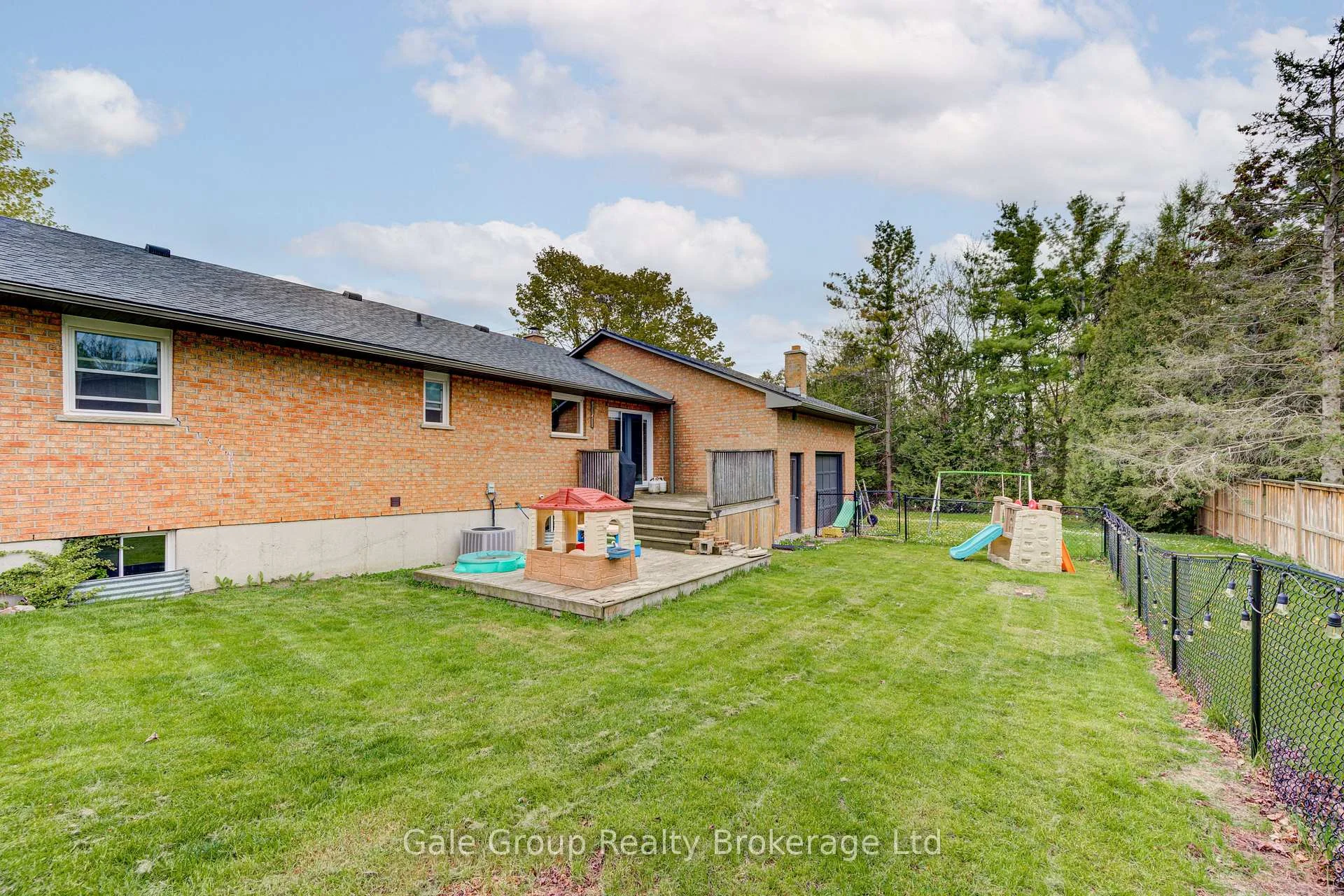 Photo 5 of 222 Caverly Road S, Aylmer — HOMEH