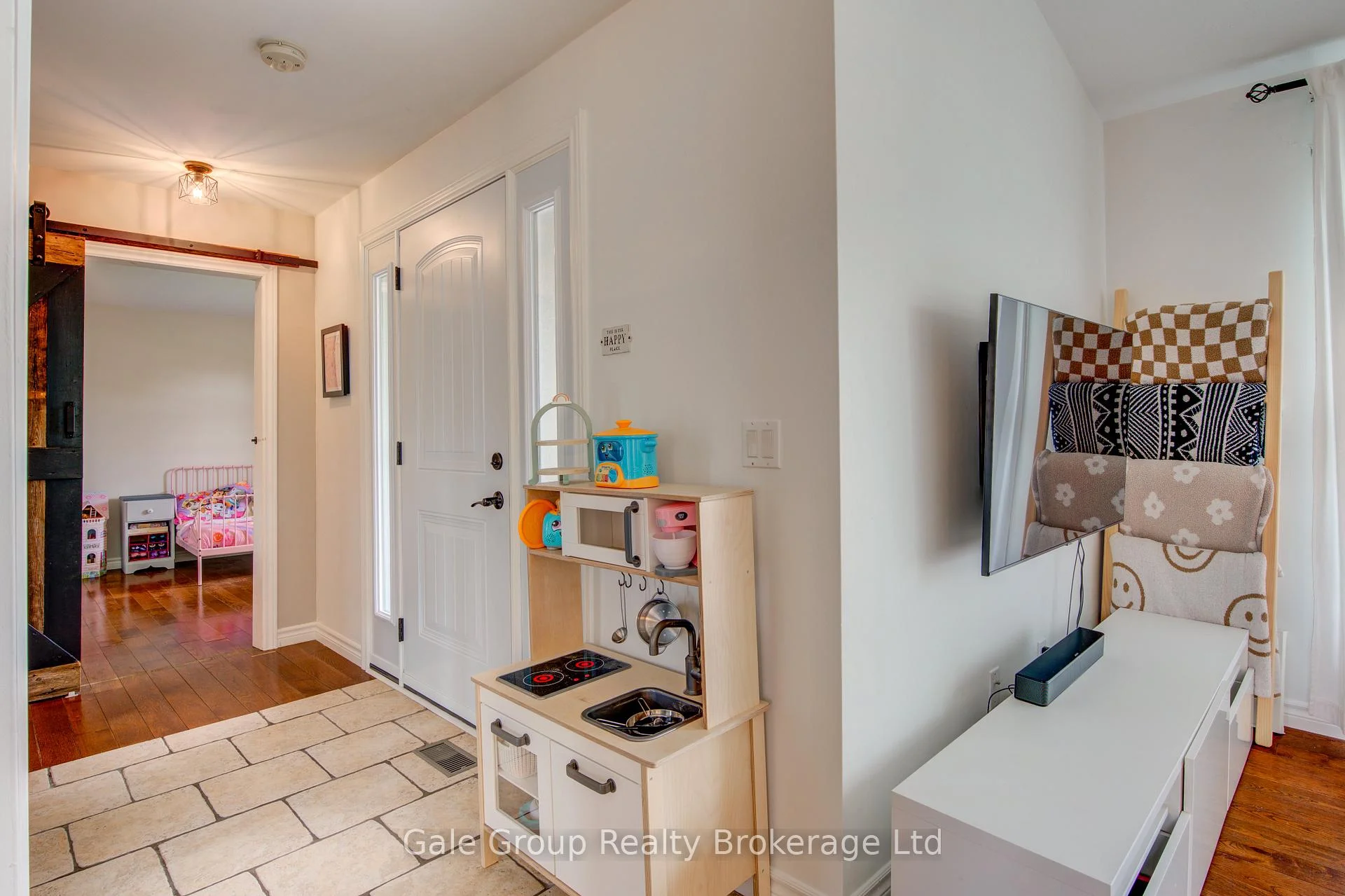 Photo 33 of 222 Caverly Road S, Aylmer — HOMEH