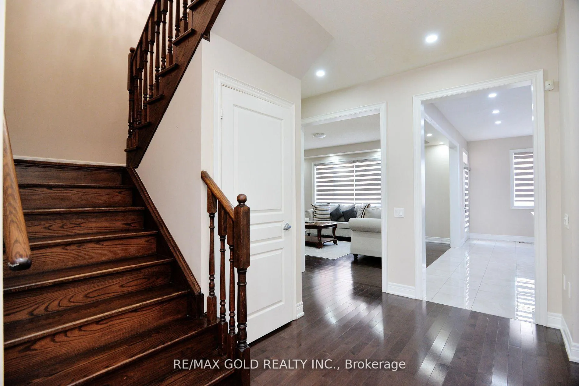 Photo 8 of 42 Brookwater Crescent, Caledon, Rural Caledon — HOMEH