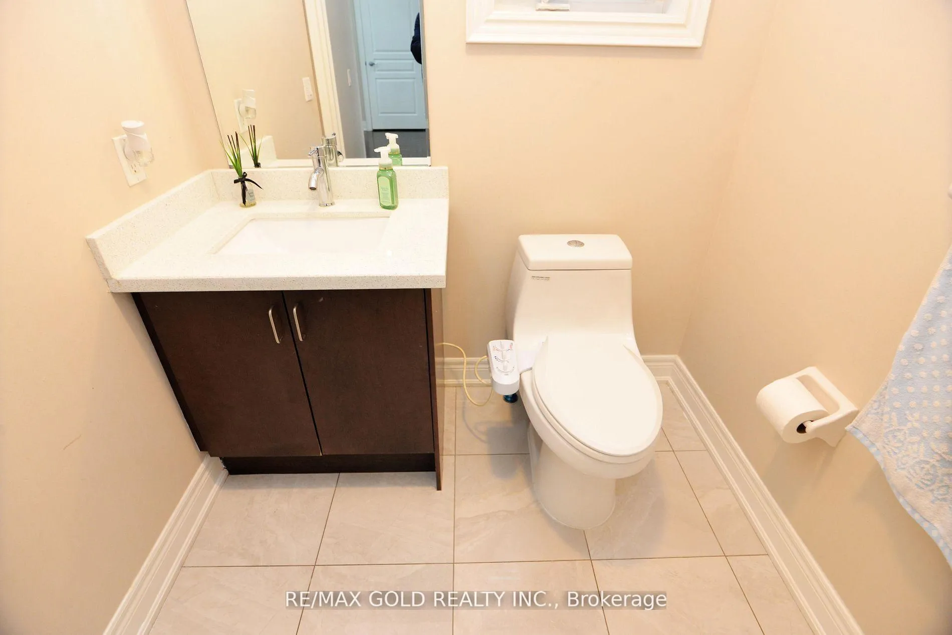 Photo 14 of 42 Brookwater Crescent, Caledon, Rural Caledon — HOMEH