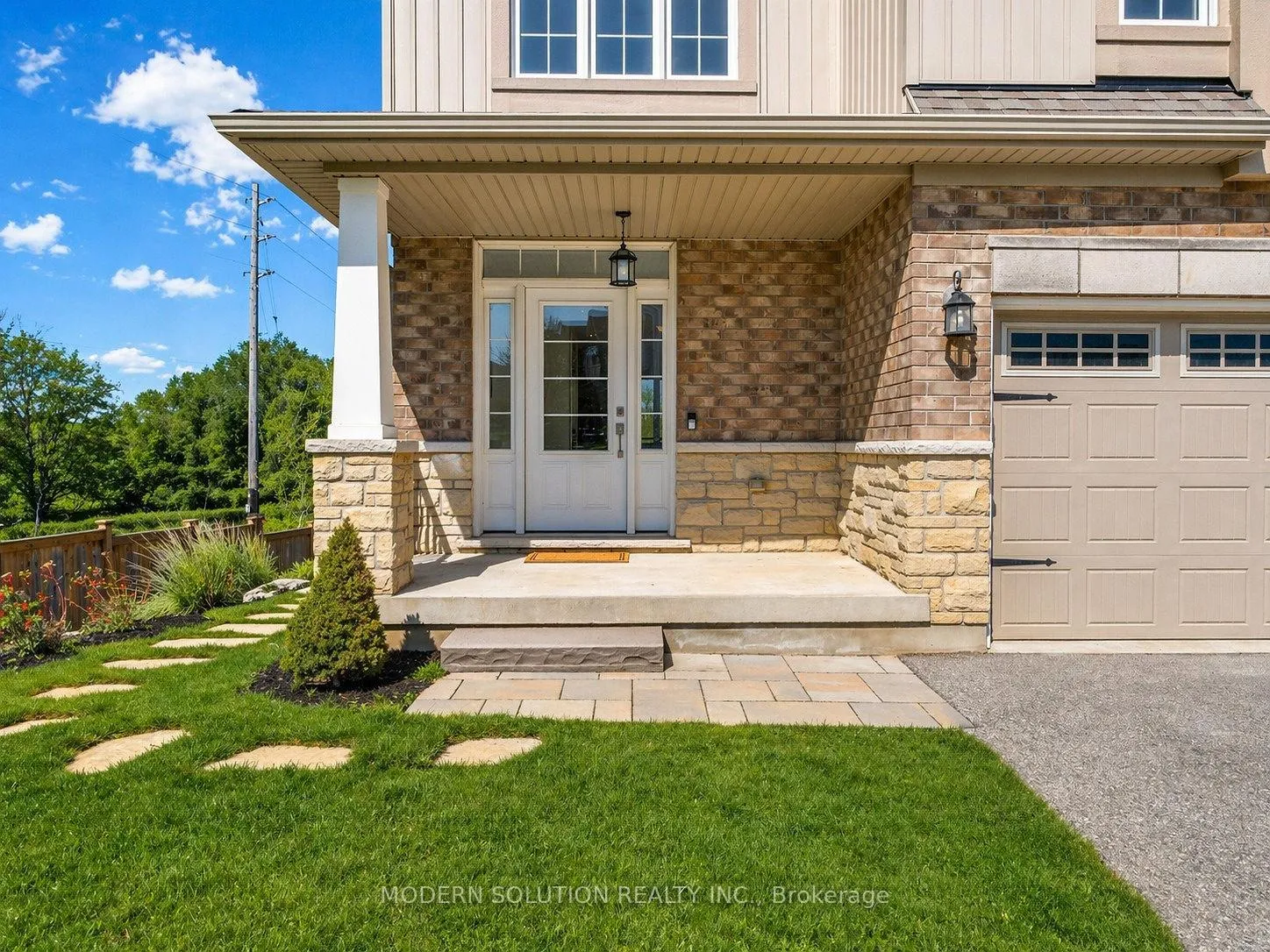 Photo 3 of 99 Creighton Avenue, Guelph, Grange Road — HOMEH