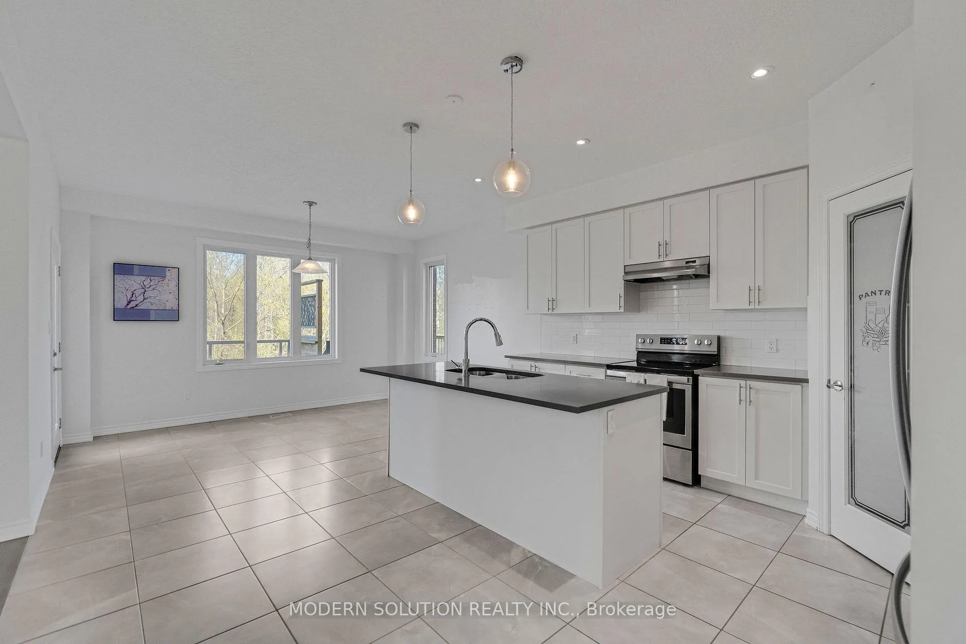 Photo 7 of 99 Creighton Avenue, Guelph, Grange Road — HOMEH