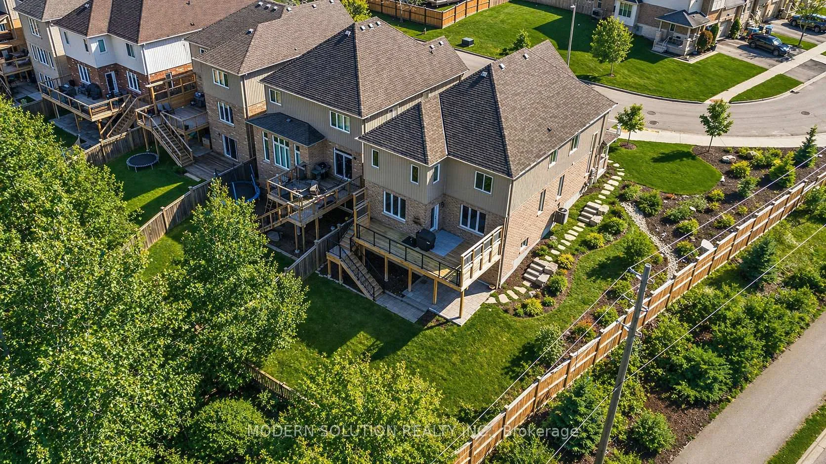 Photo 29 of 99 Creighton Avenue, Guelph, Grange Road — HOMEH