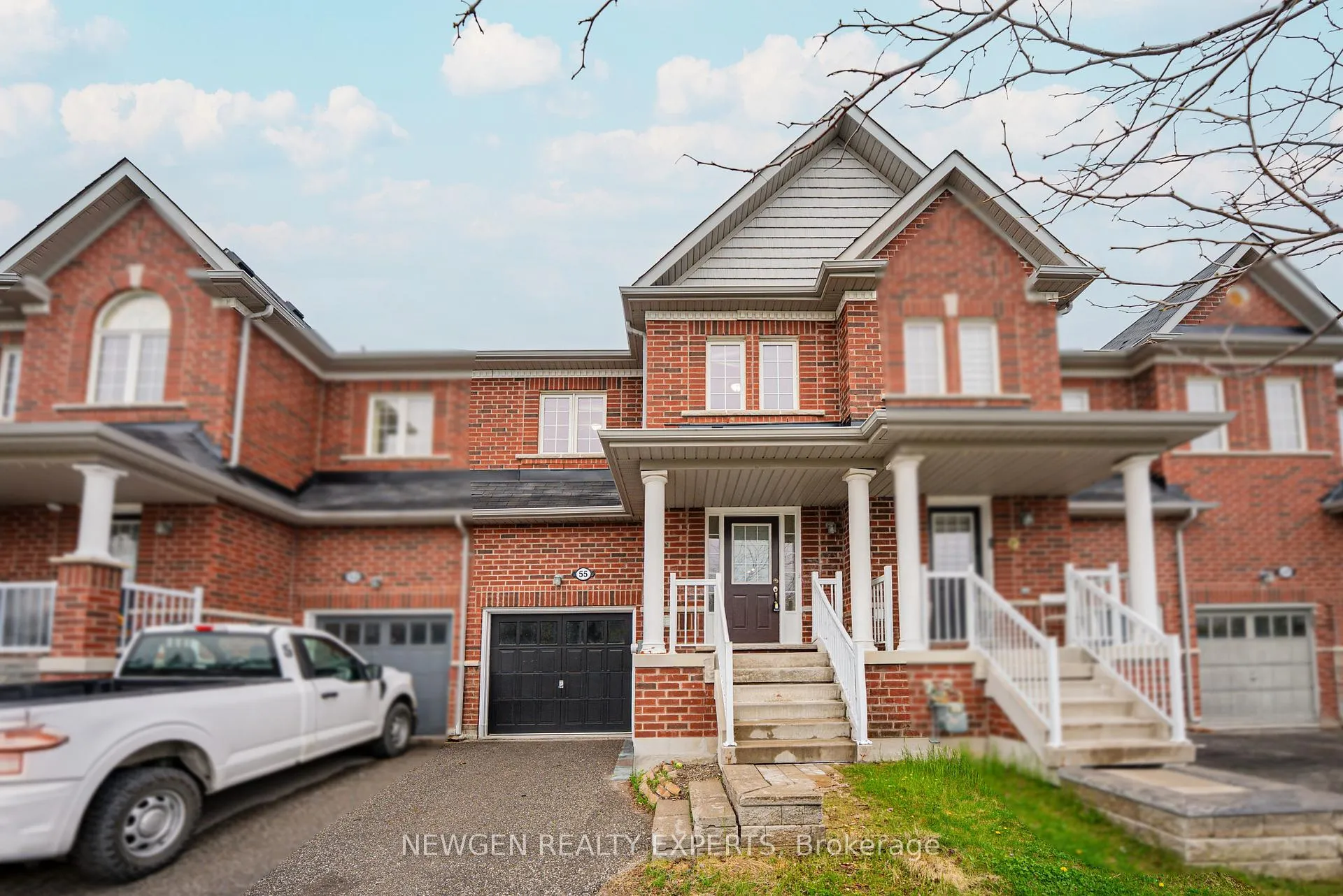 Front of 55 Teal Crescent
