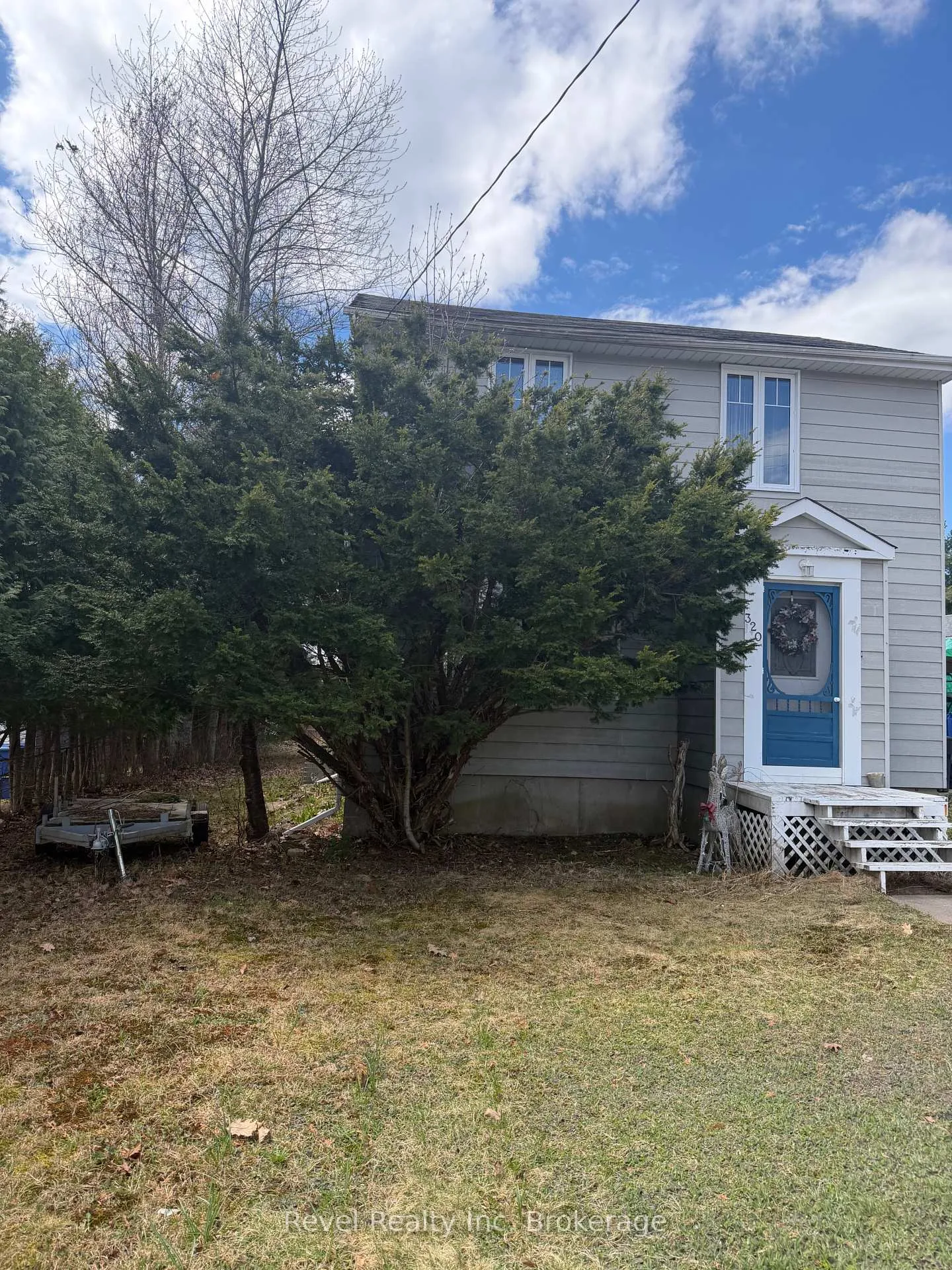 Photo 2 of 320 Eighth Street, Mattawa — HOMEH