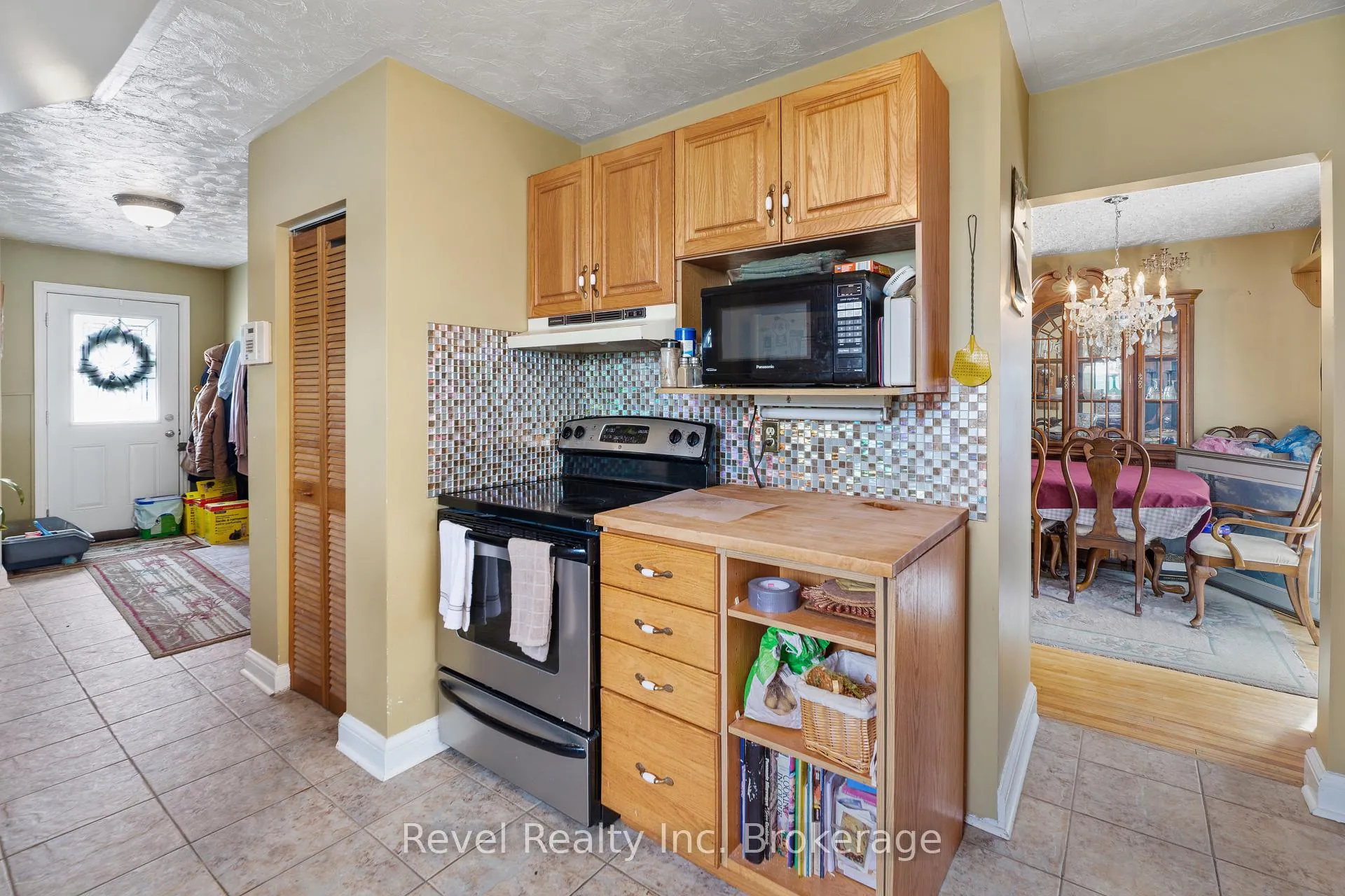 Photo 7 of 320 Eighth Street, Mattawa — HOMEH
