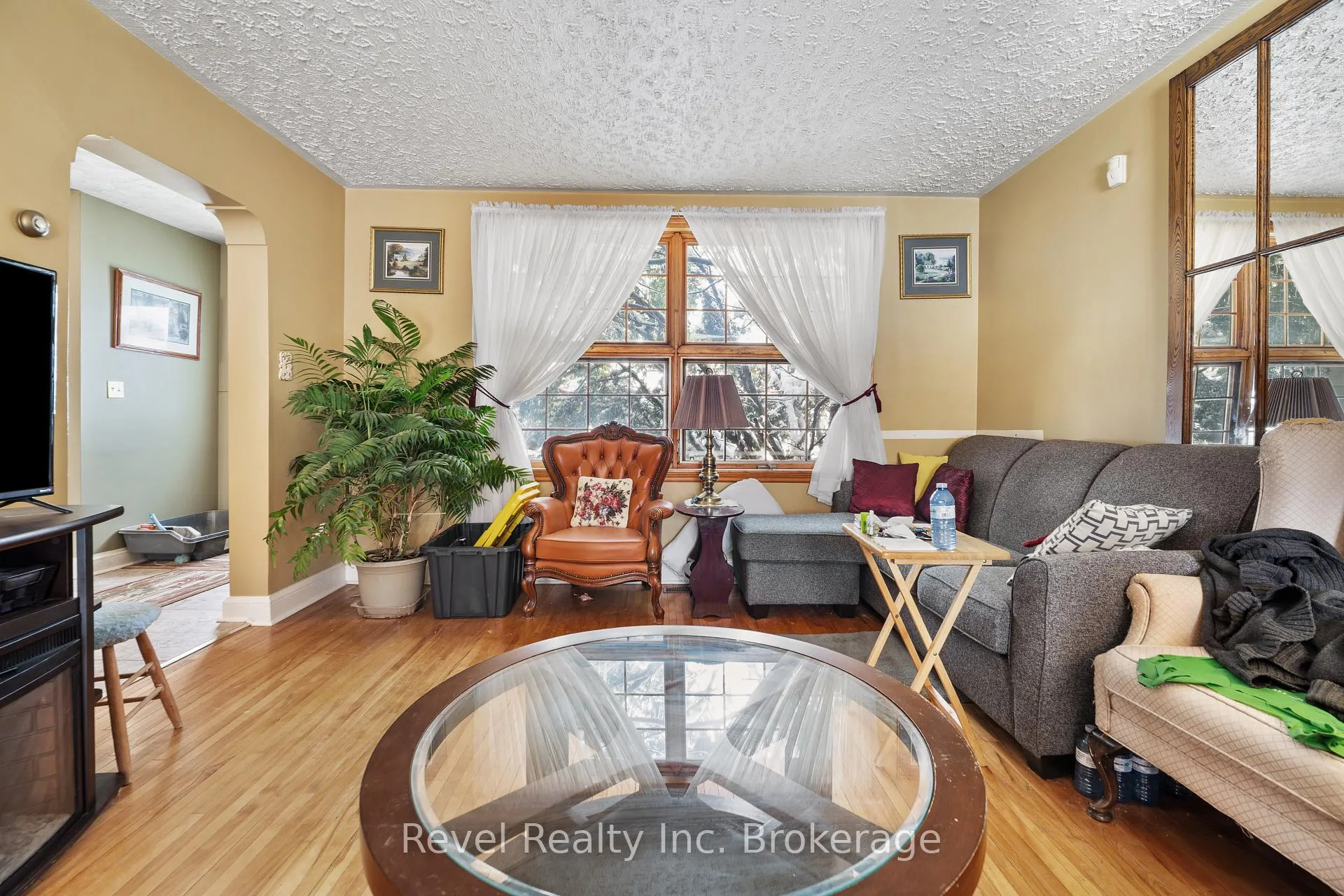 Photo 10 of 320 Eighth Street, Mattawa — HOMEH