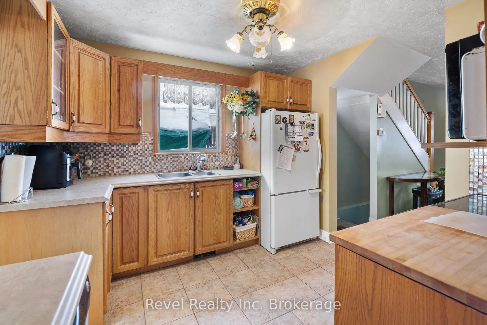 Photo 14 of 320 Eighth Street, Mattawa — HOMEH