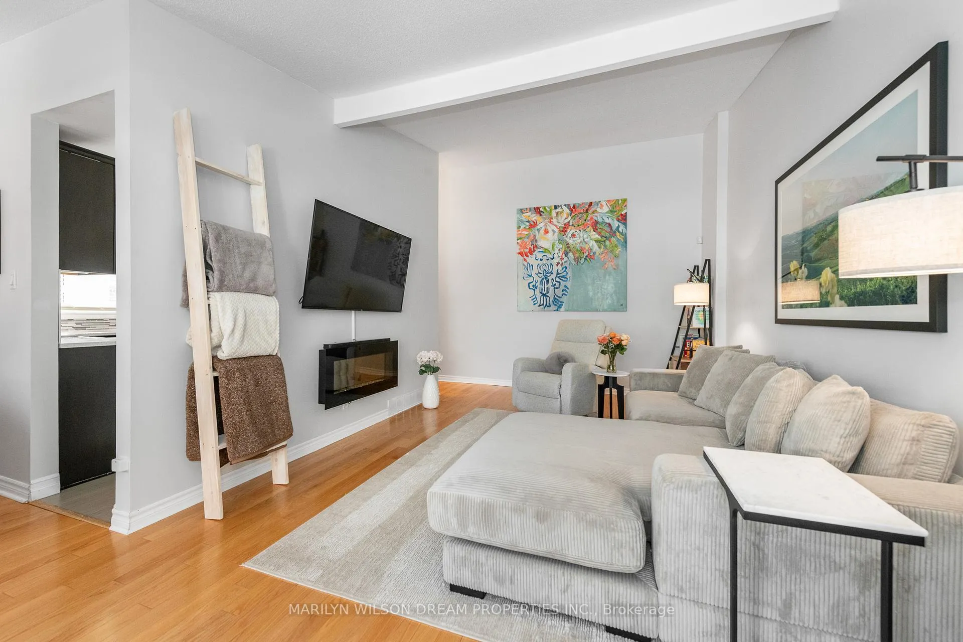 Photo 20 of 946 Elmsmere Road, Ottawa, Beacon Hill South — HOMEH
