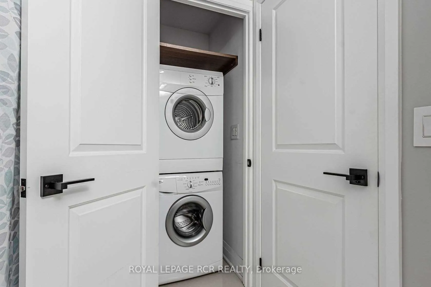Photo 9 of Unit 913, 12 Woodstream Boulevard, Vaughan, Vaughan Grove — HOMEH