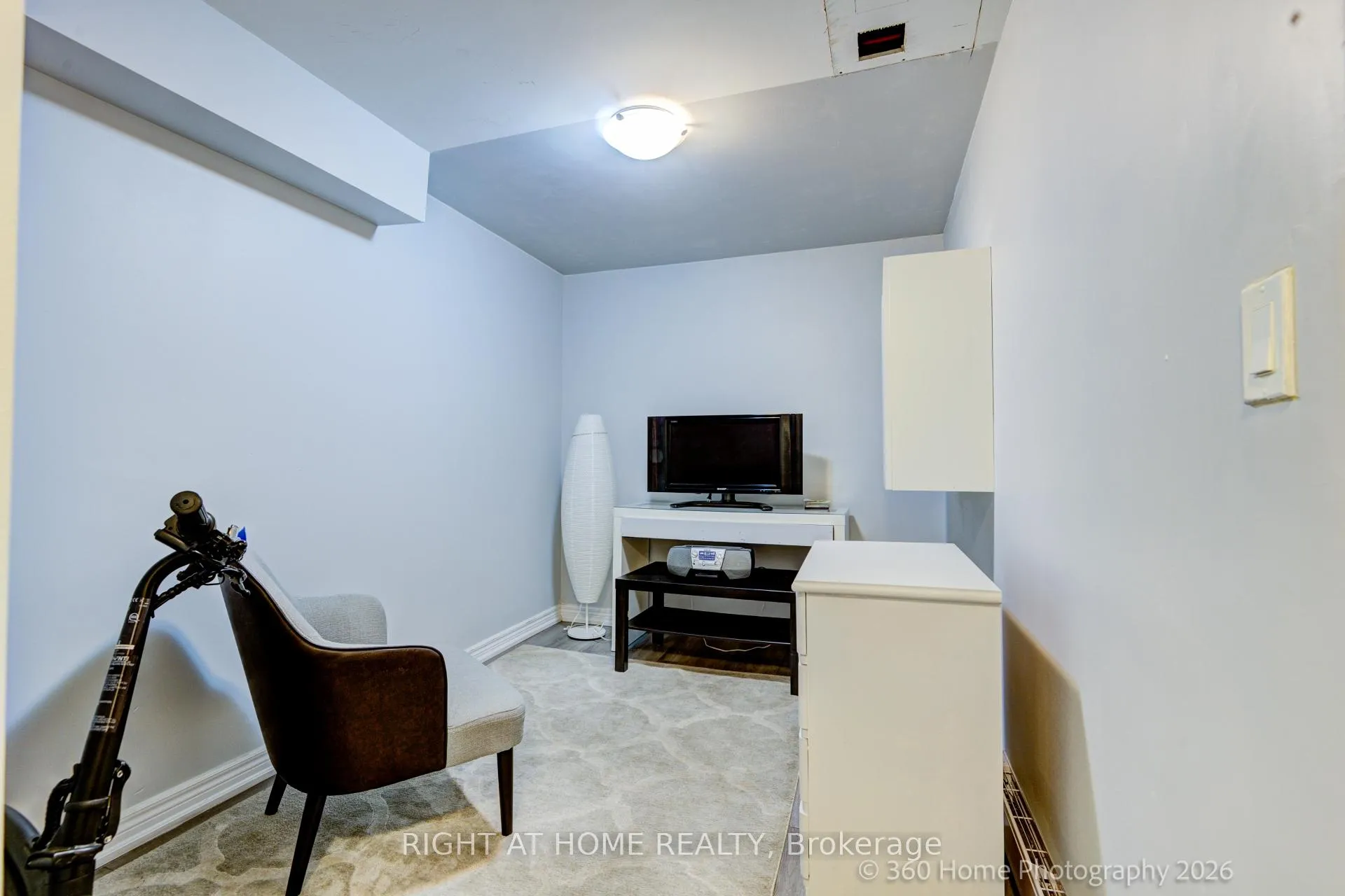 Photo 22 of Unit 80, 221 Milestone Crescent, Aurora, Aurora Village — HOMEH
