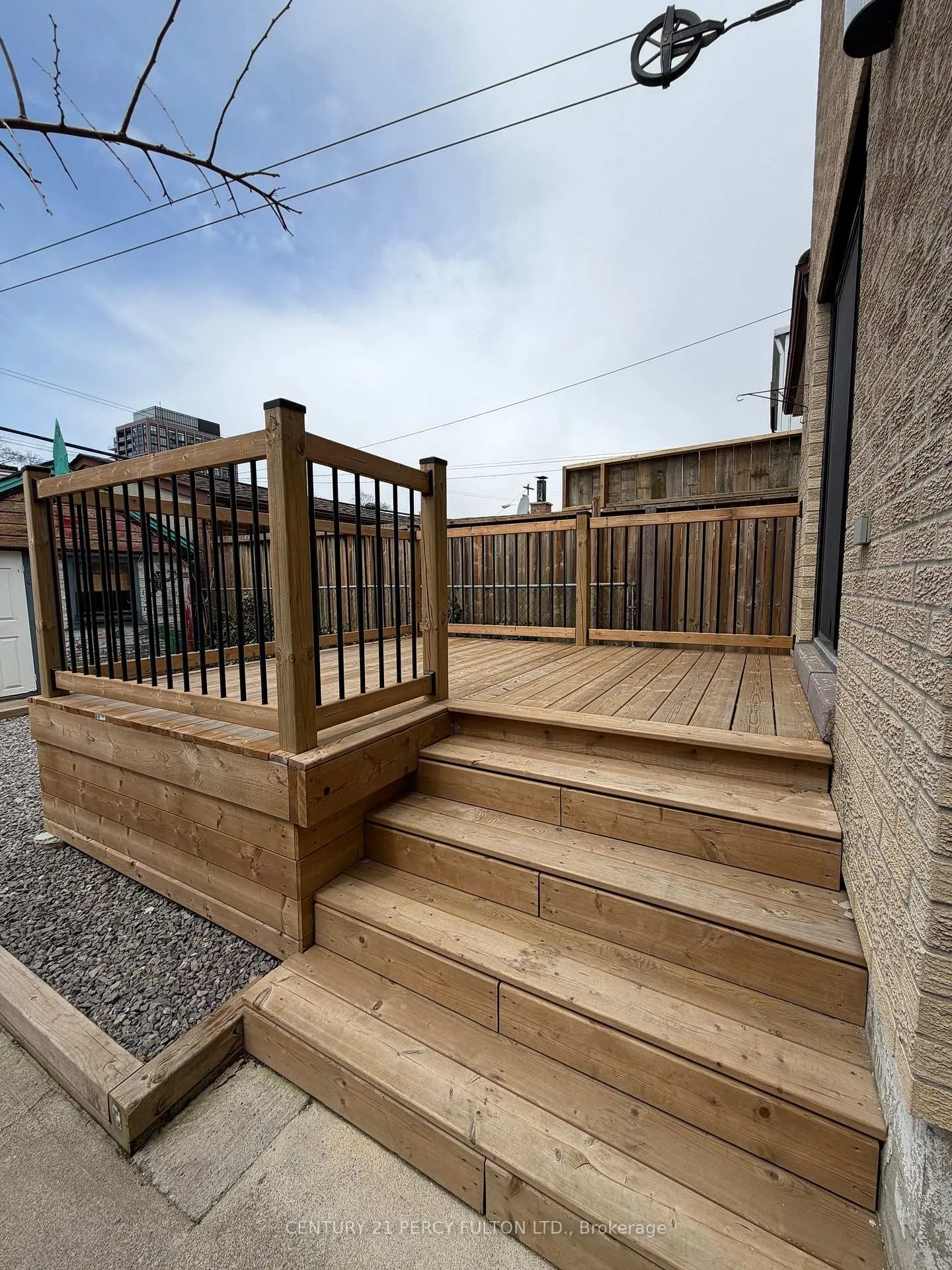 Photo 9 of Unit Main, 382 Lansdowne Avenue, Toronto, Dufferin Grove — HOMEH