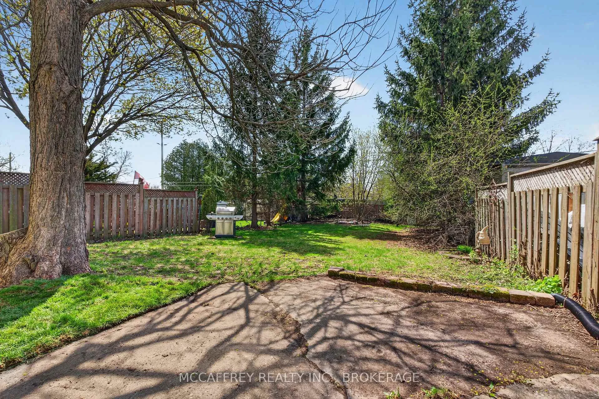 Photo 28 of 1075 Basswood Place, Kingston, City Northwest — HOMEH